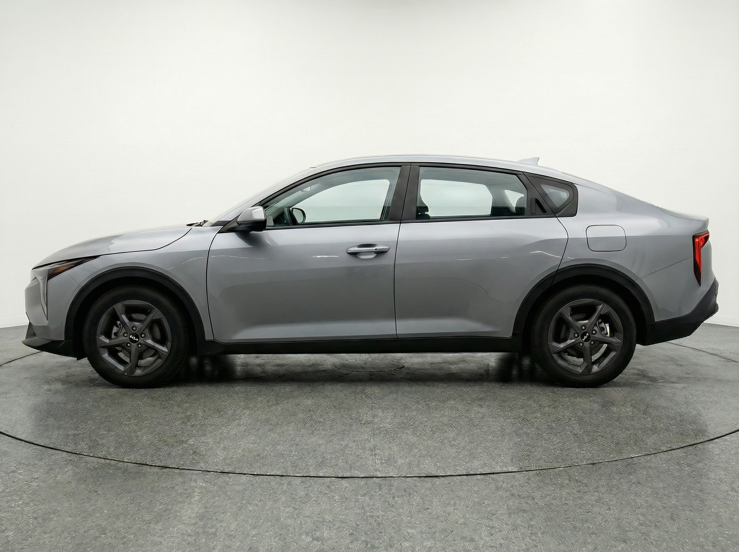 Thumbnail: 2025 Kia K4 - 4