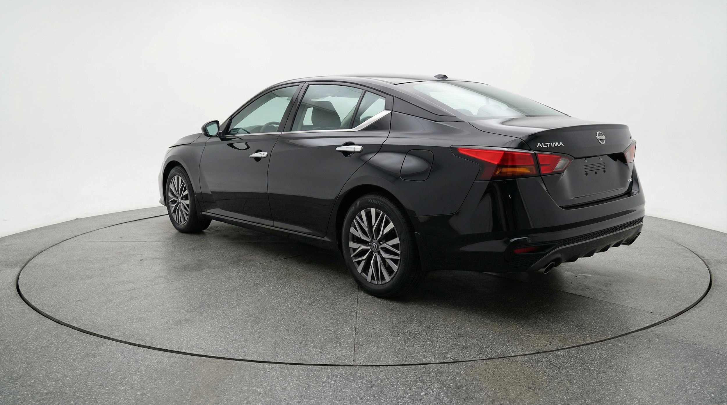 Thumbnail: 2025 Nissan Altima - 6