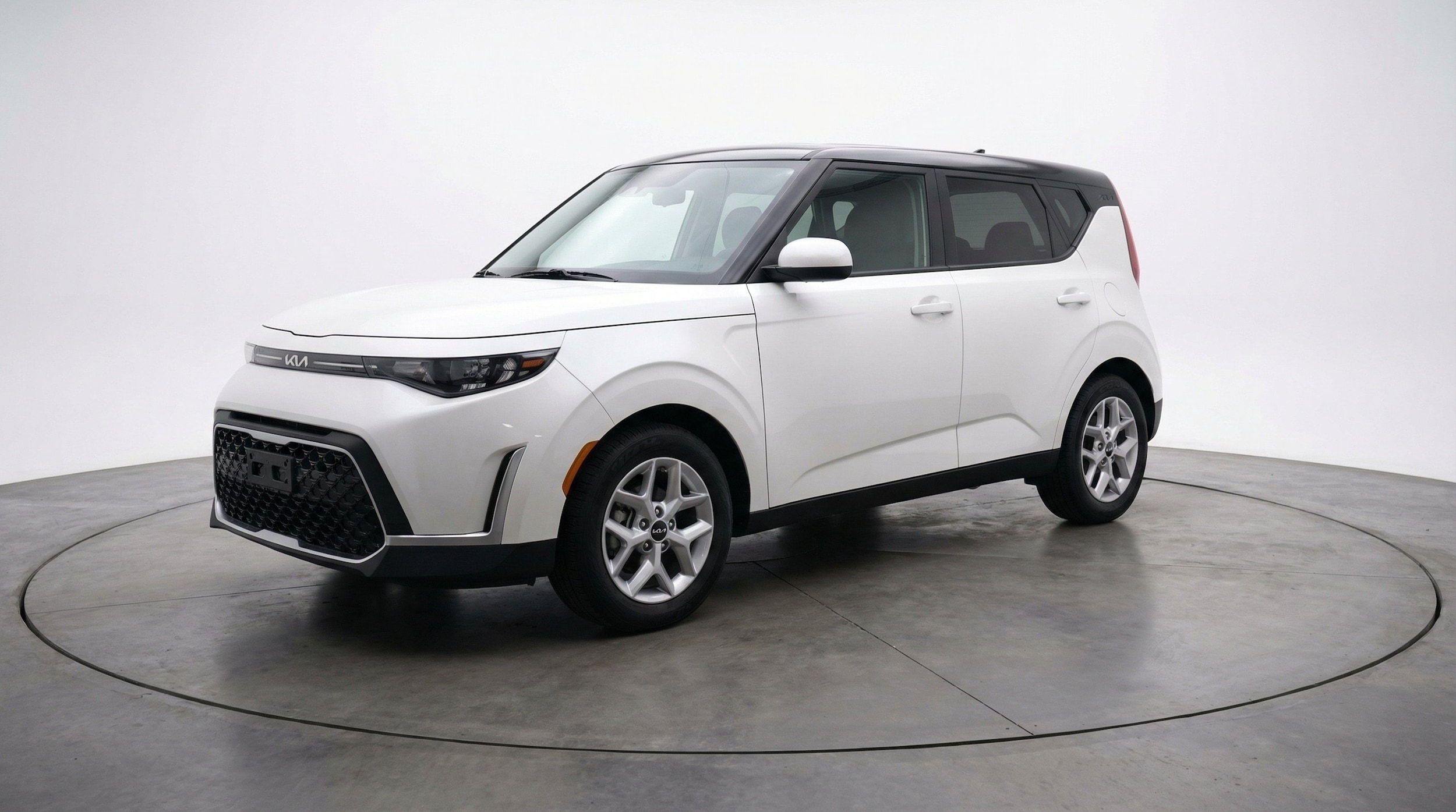 Thumbnail: 2025 Kia Soul - 3