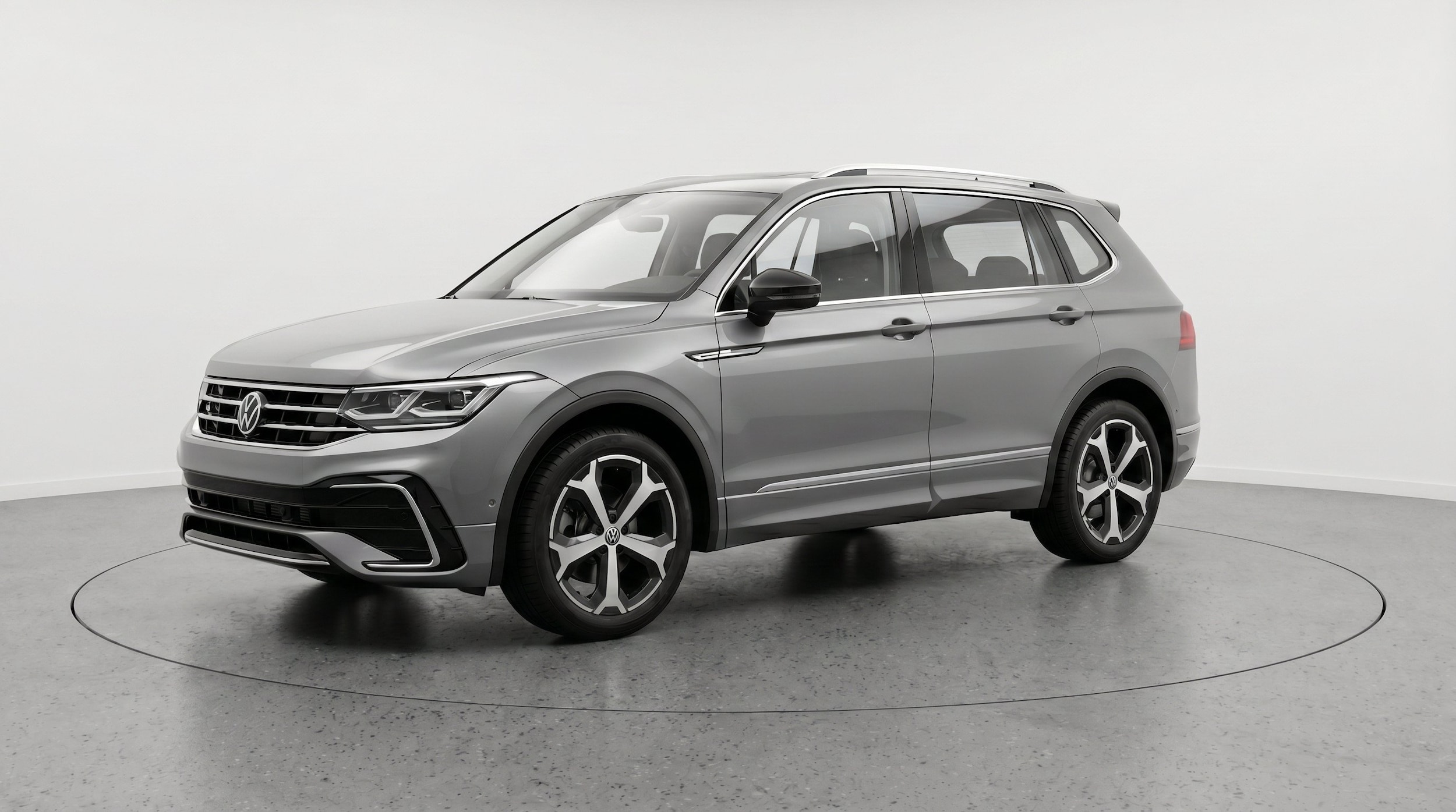 Thumbnail: 2026 Volkswagen Tiguan - 3