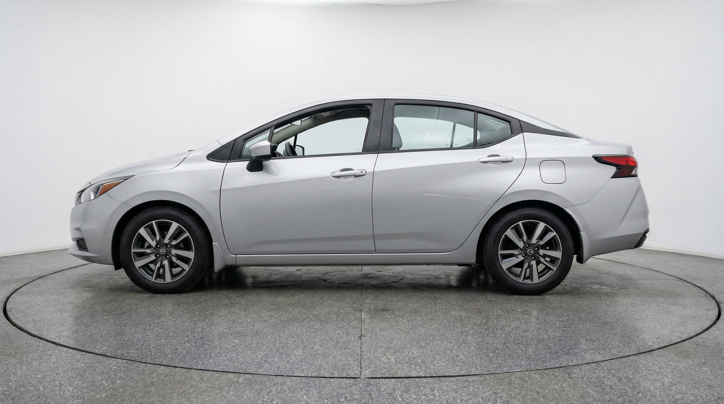 Thumbnail: 2025 Nissan Versa - 5