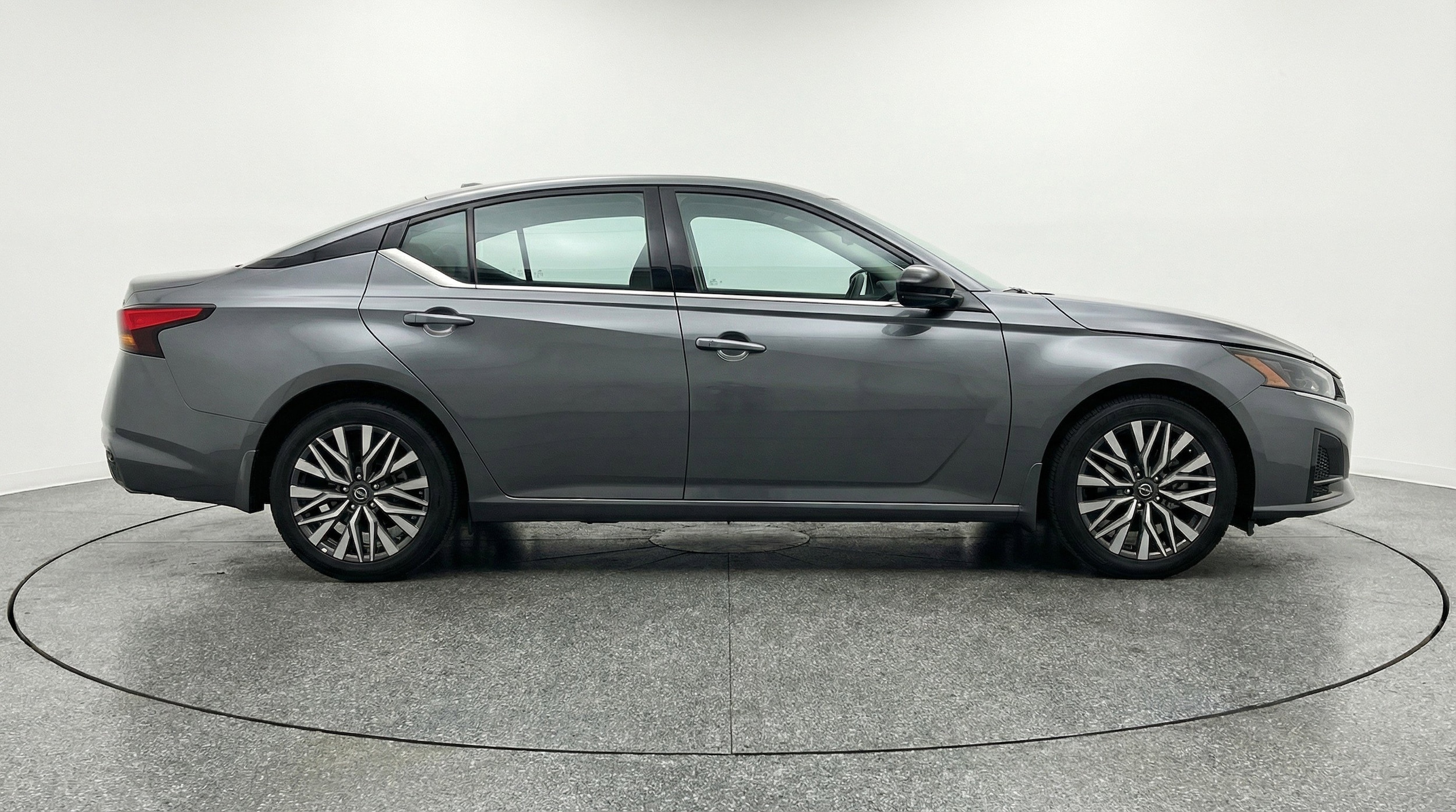 Thumbnail: 2025 Nissan Altima - 11