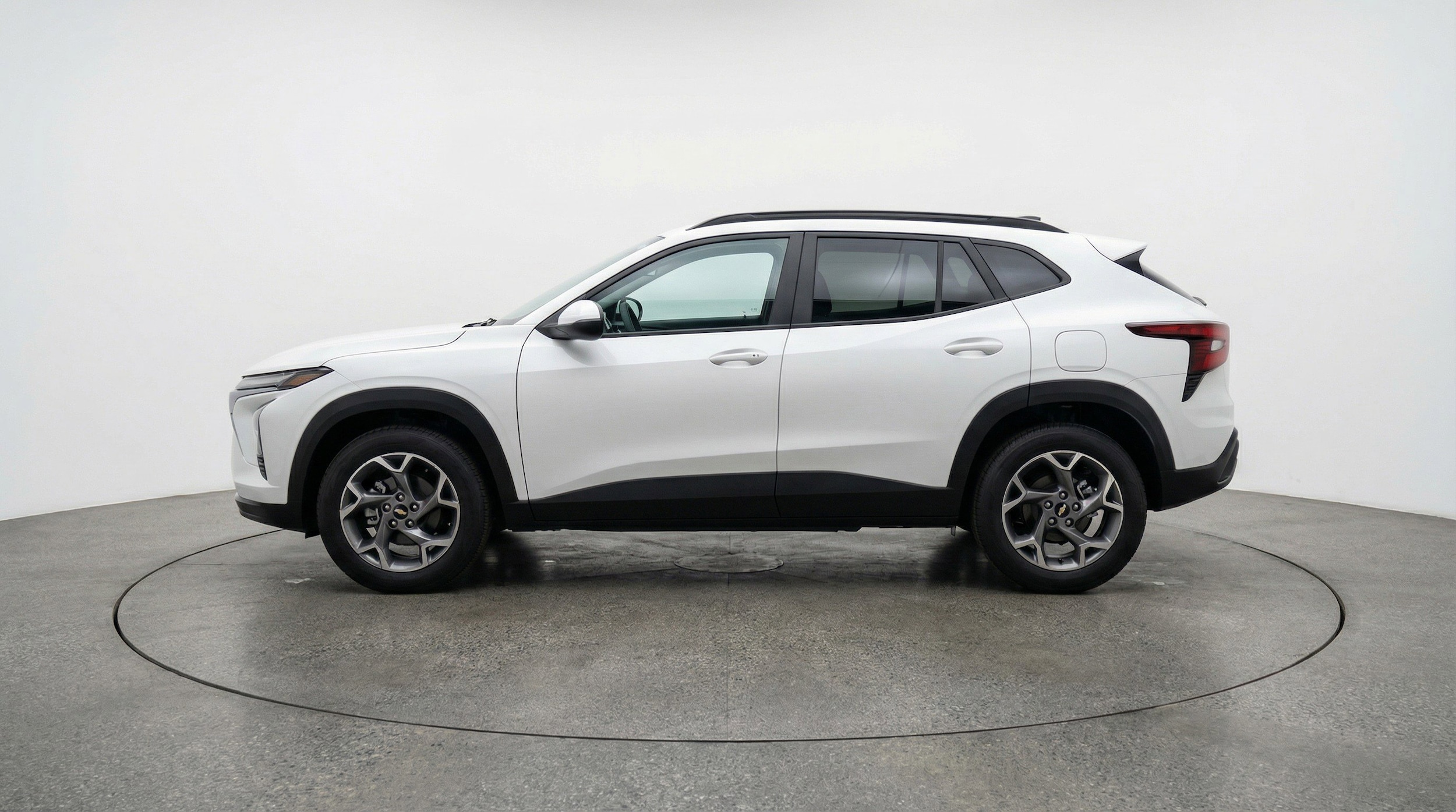 Thumbnail: 2025 Chevrolet Trax - 5