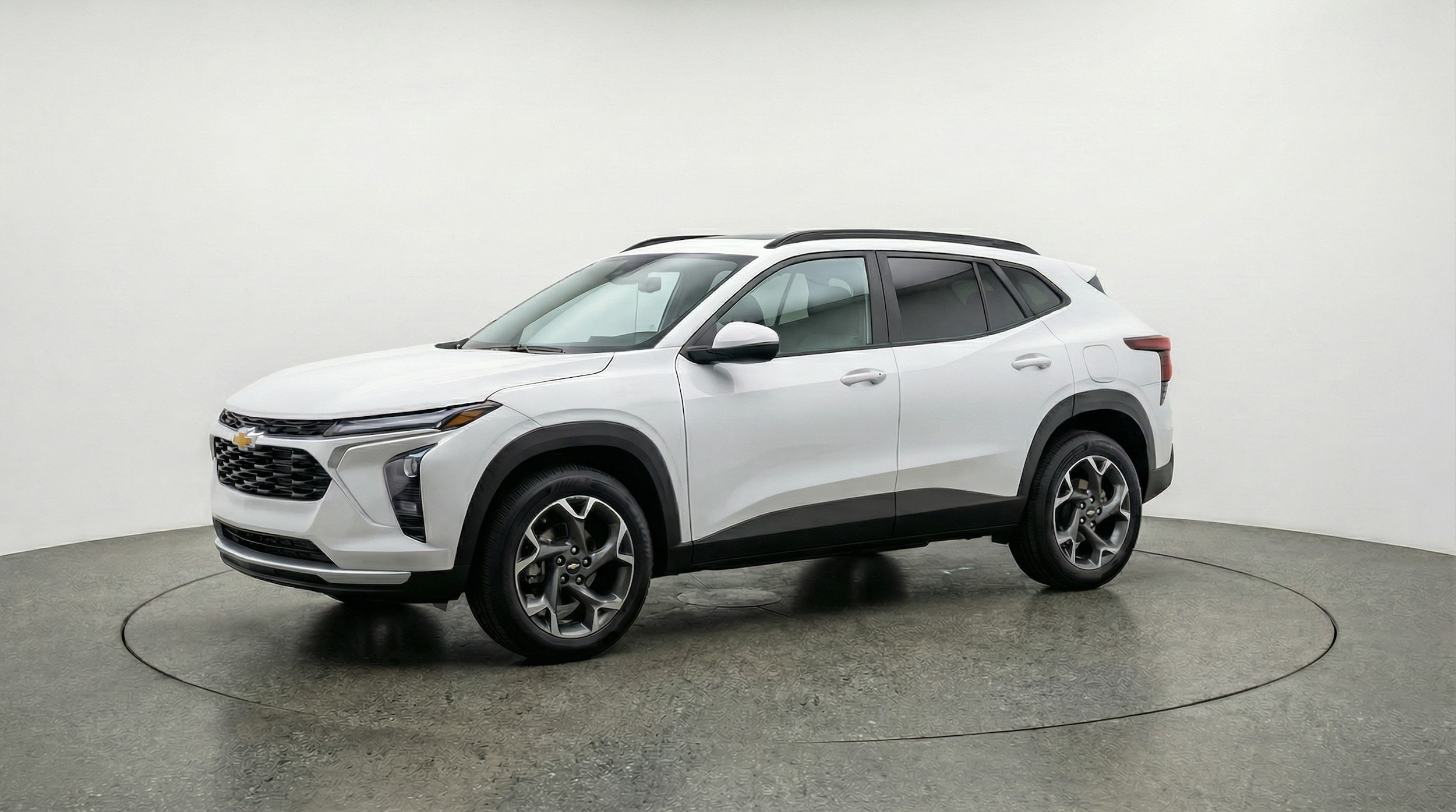 Thumbnail: 2025 Chevrolet Trax - 3