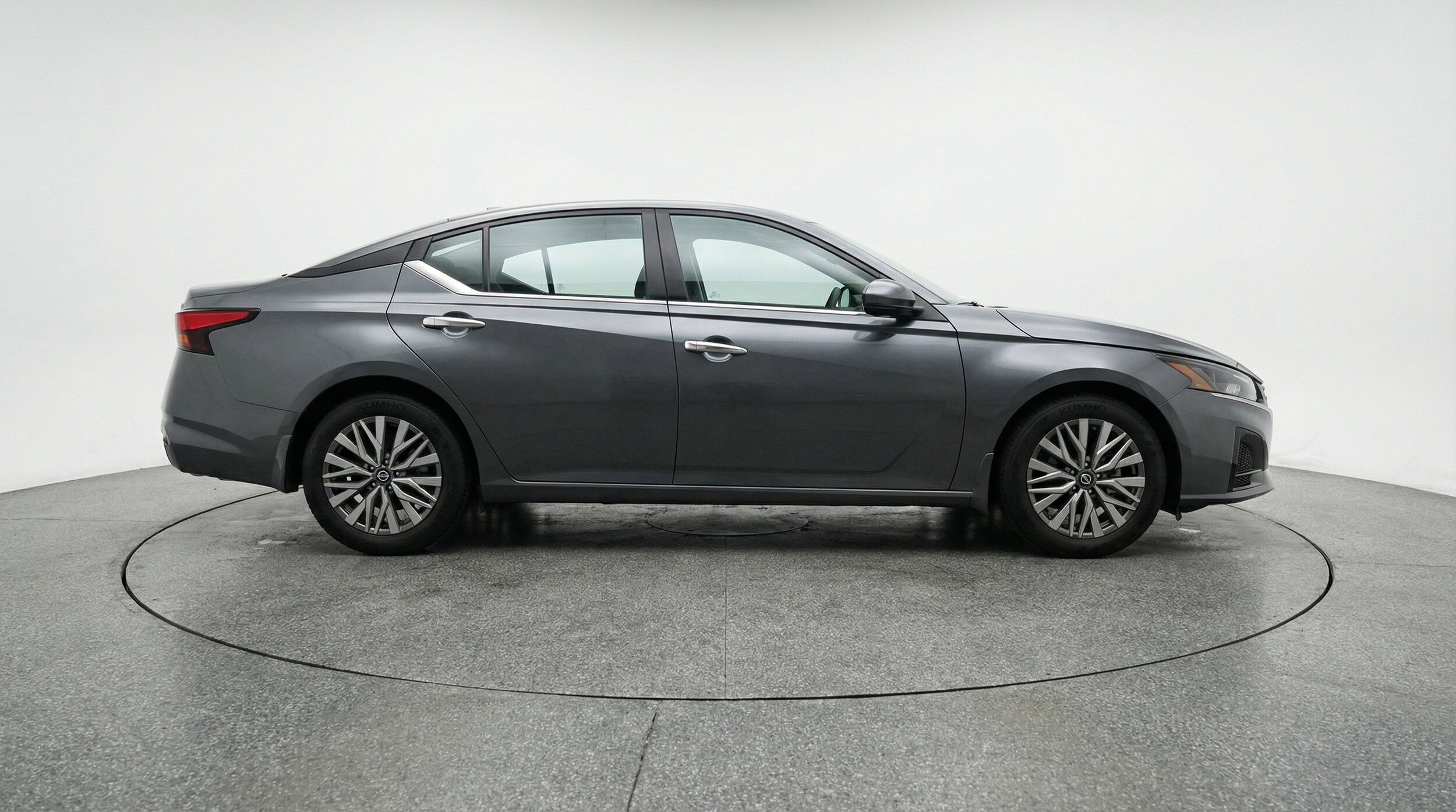 Thumbnail: 2025 Nissan Altima - 11