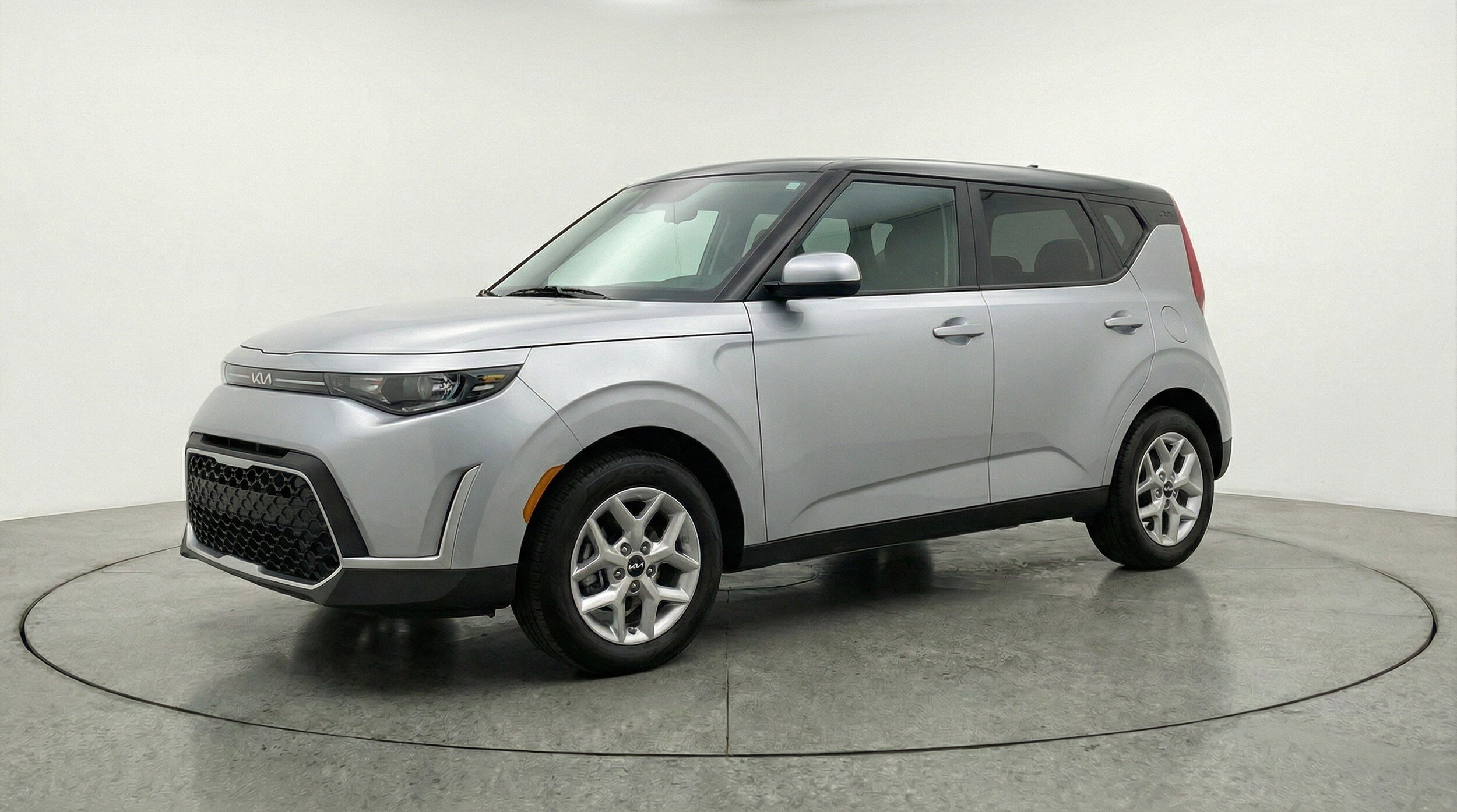 Thumbnail: 2025 Kia Soul - 3