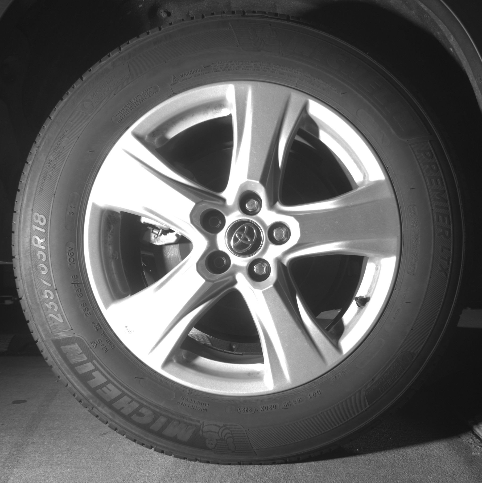 Thumbnail: 2025 Toyota Highlander - 15