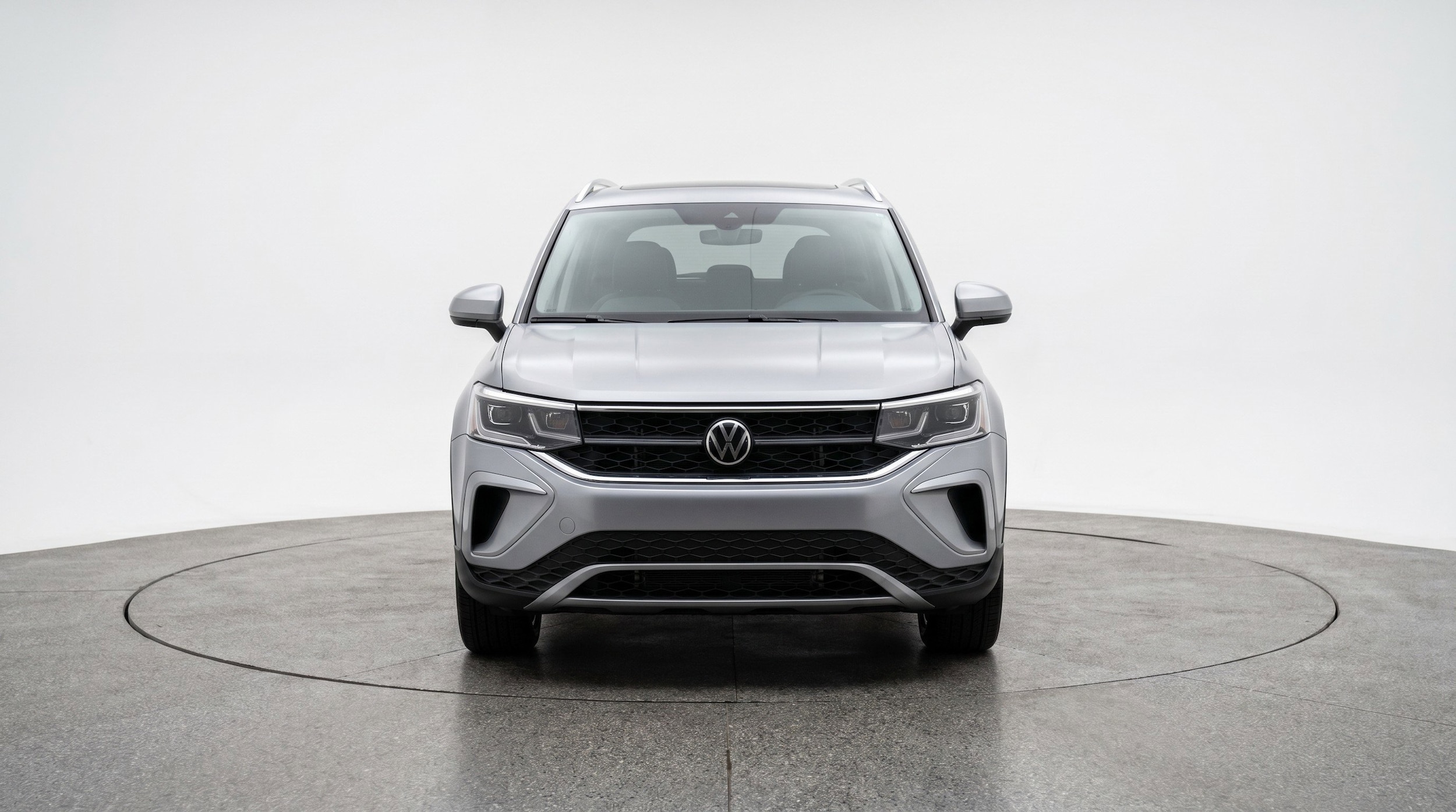 Thumbnail: 2025 Volkswagen Taos - 2