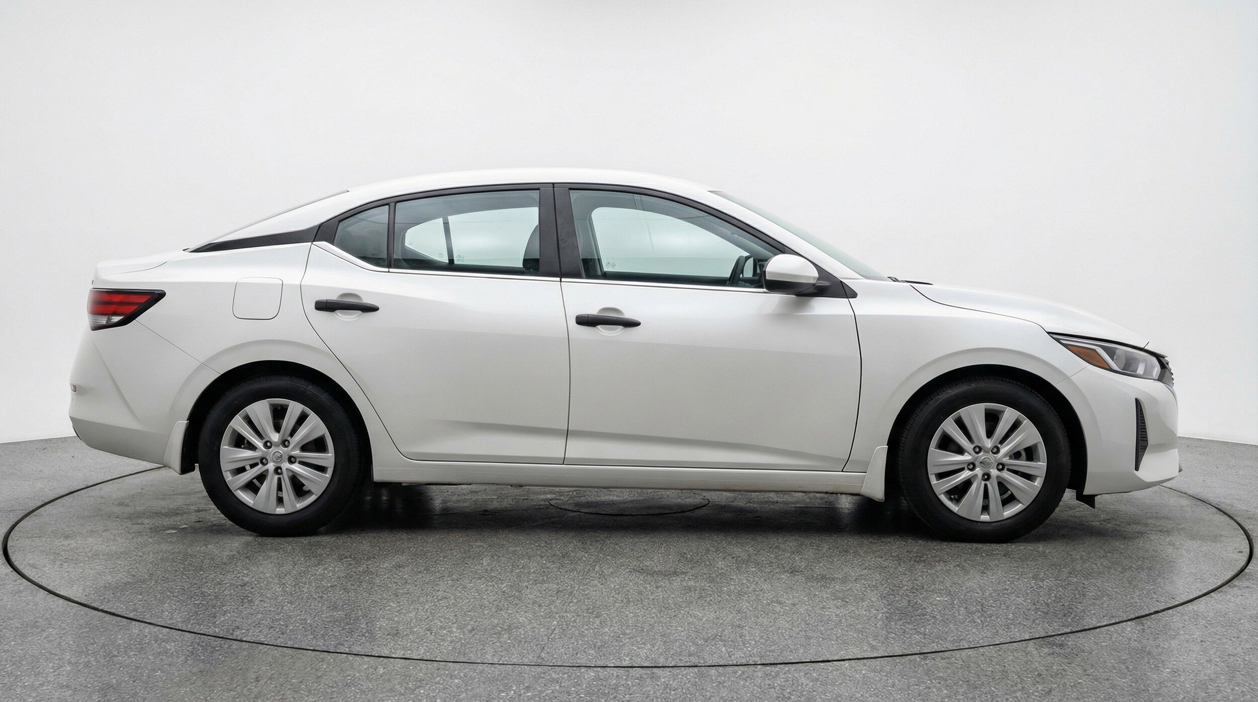 Thumbnail: 2025 Nissan Sentra - 11