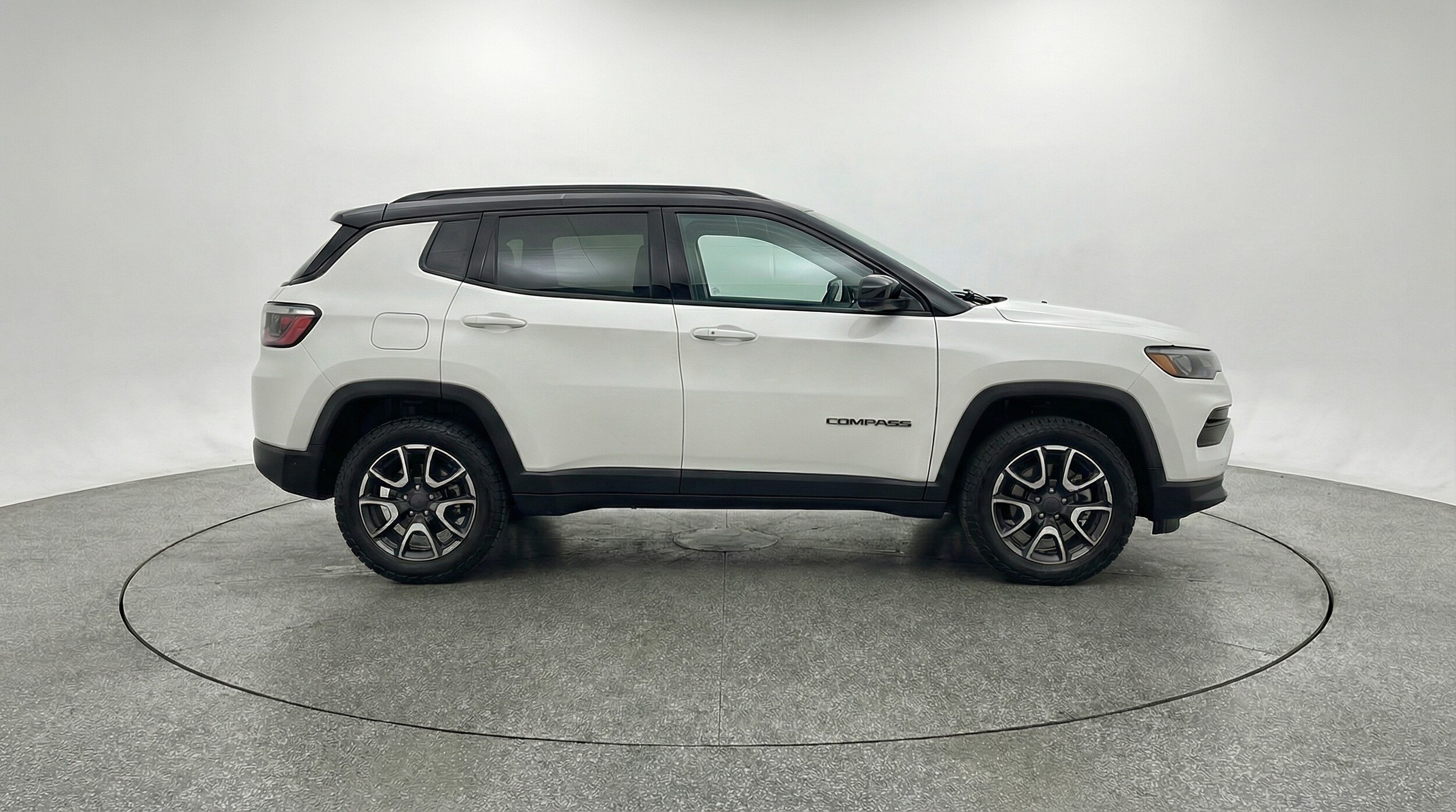 Thumbnail: 2025 Jeep Compass - 8