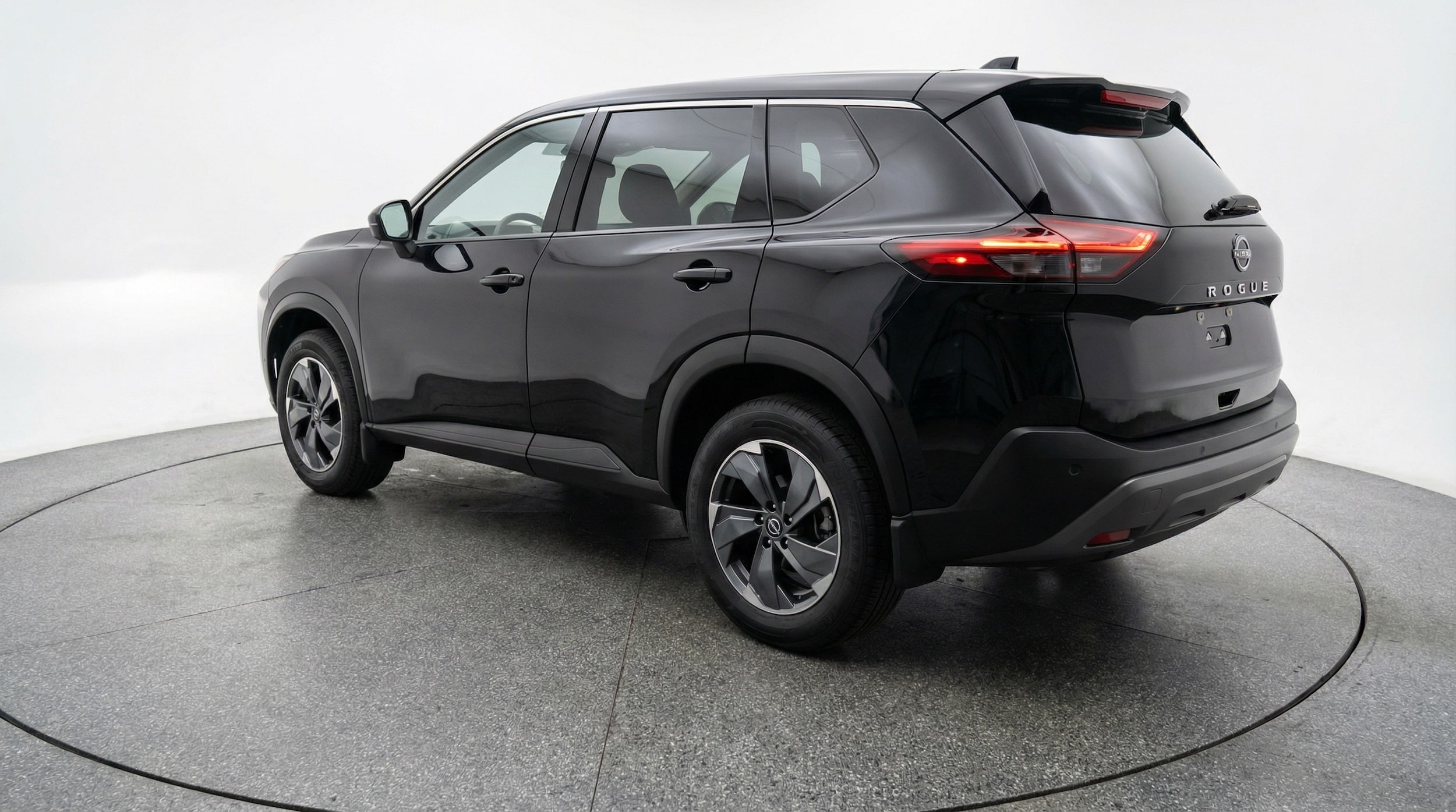 Thumbnail: 2025 Nissan Rogue - 5