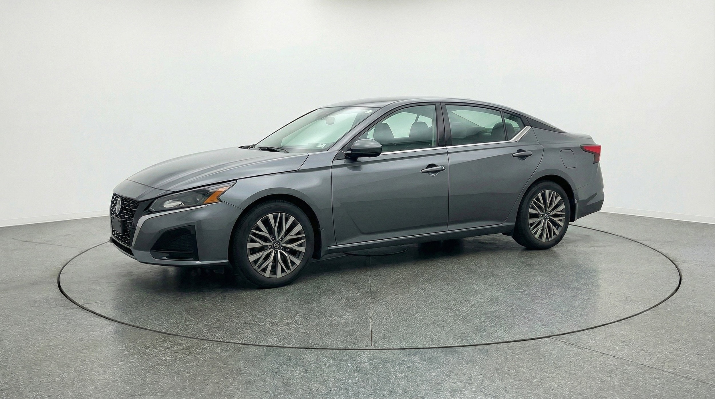 Thumbnail: 2025 Nissan Altima - 6