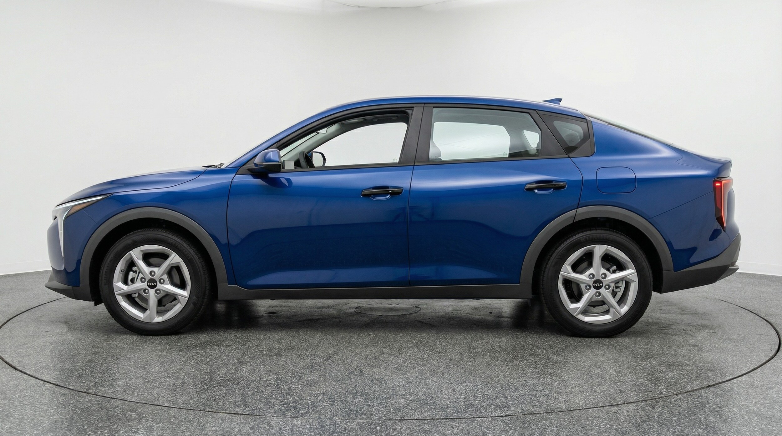 Thumbnail: 2025 Kia K4 - 4