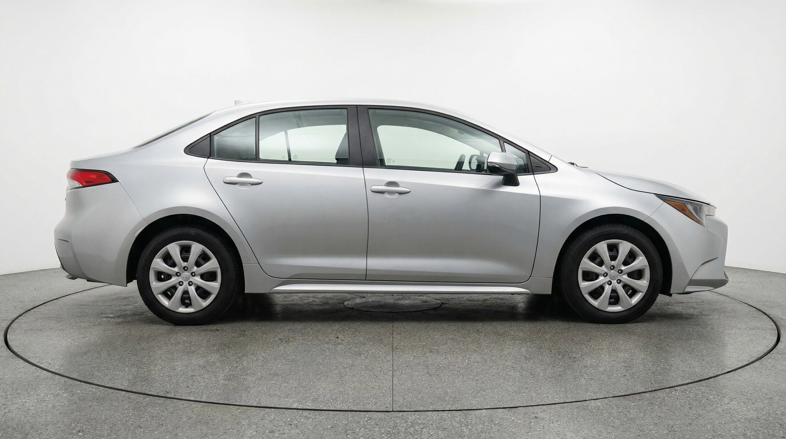 Thumbnail: 2025 Toyota Corolla - 11