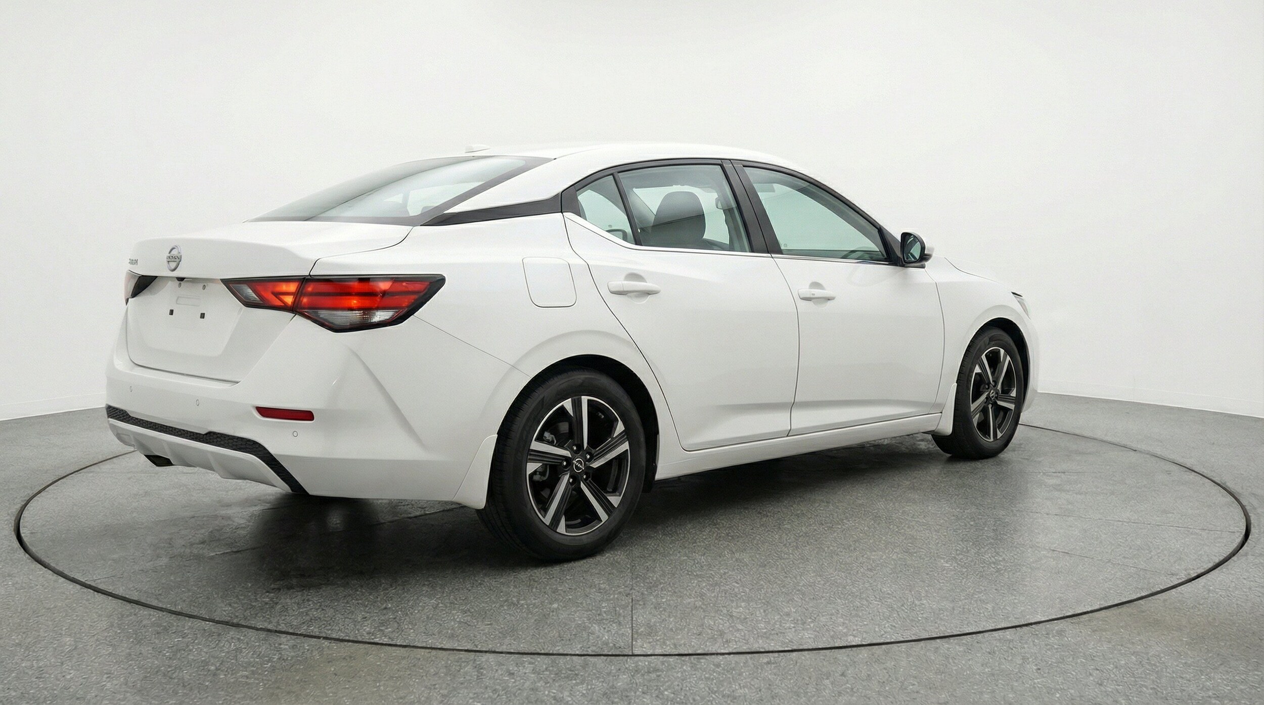 Thumbnail: 2025 Nissan Sentra - 9