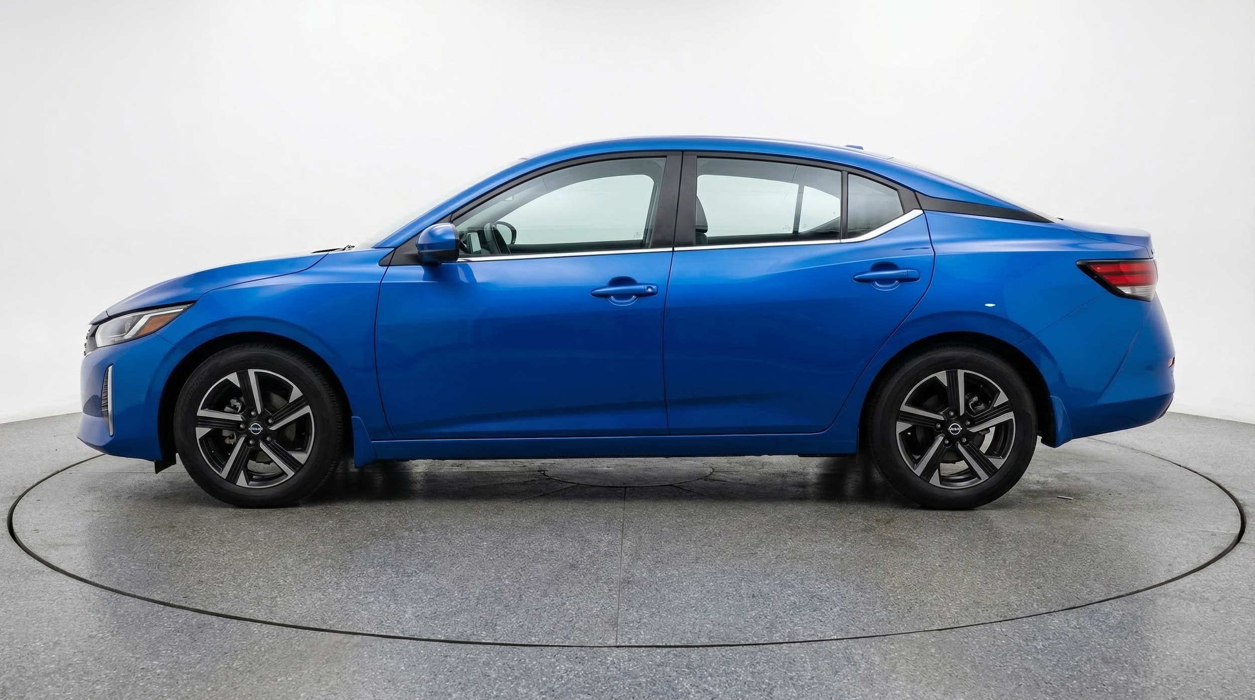 Thumbnail: 2025 Nissan Sentra - 4