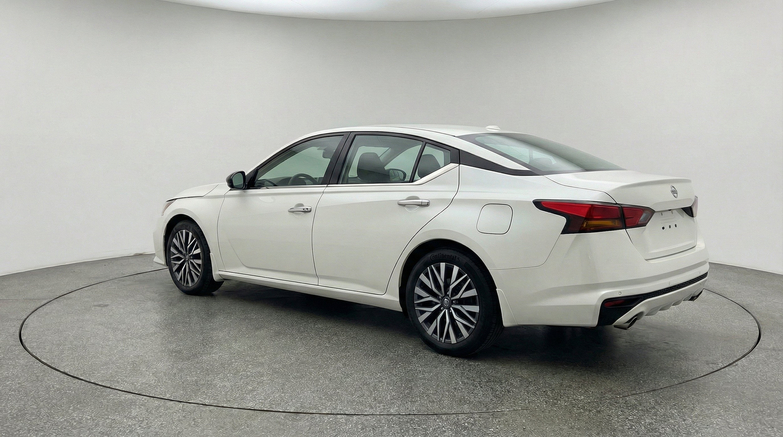 Thumbnail: 2025 Nissan Altima - 6