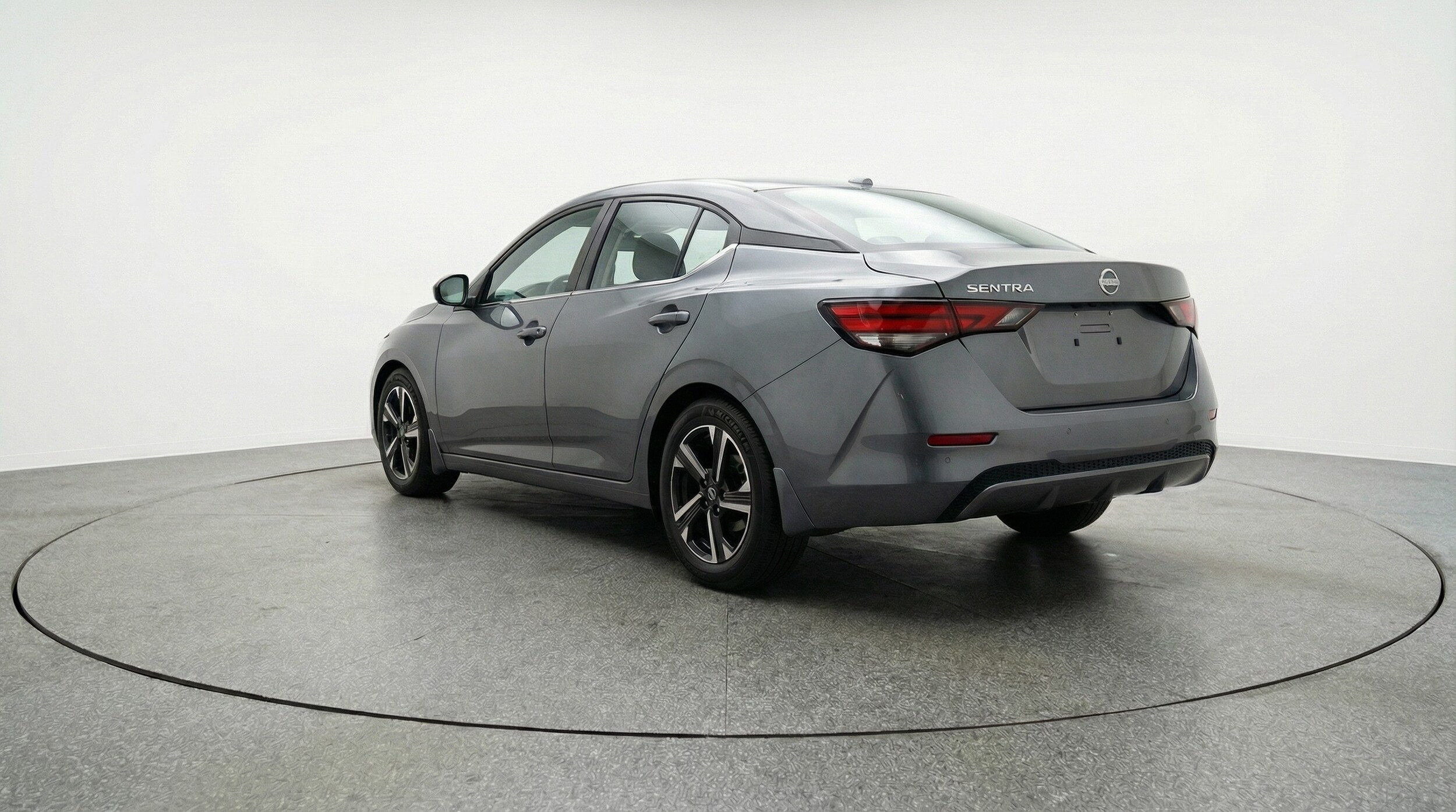 Thumbnail: 2025 Nissan Sentra - 5