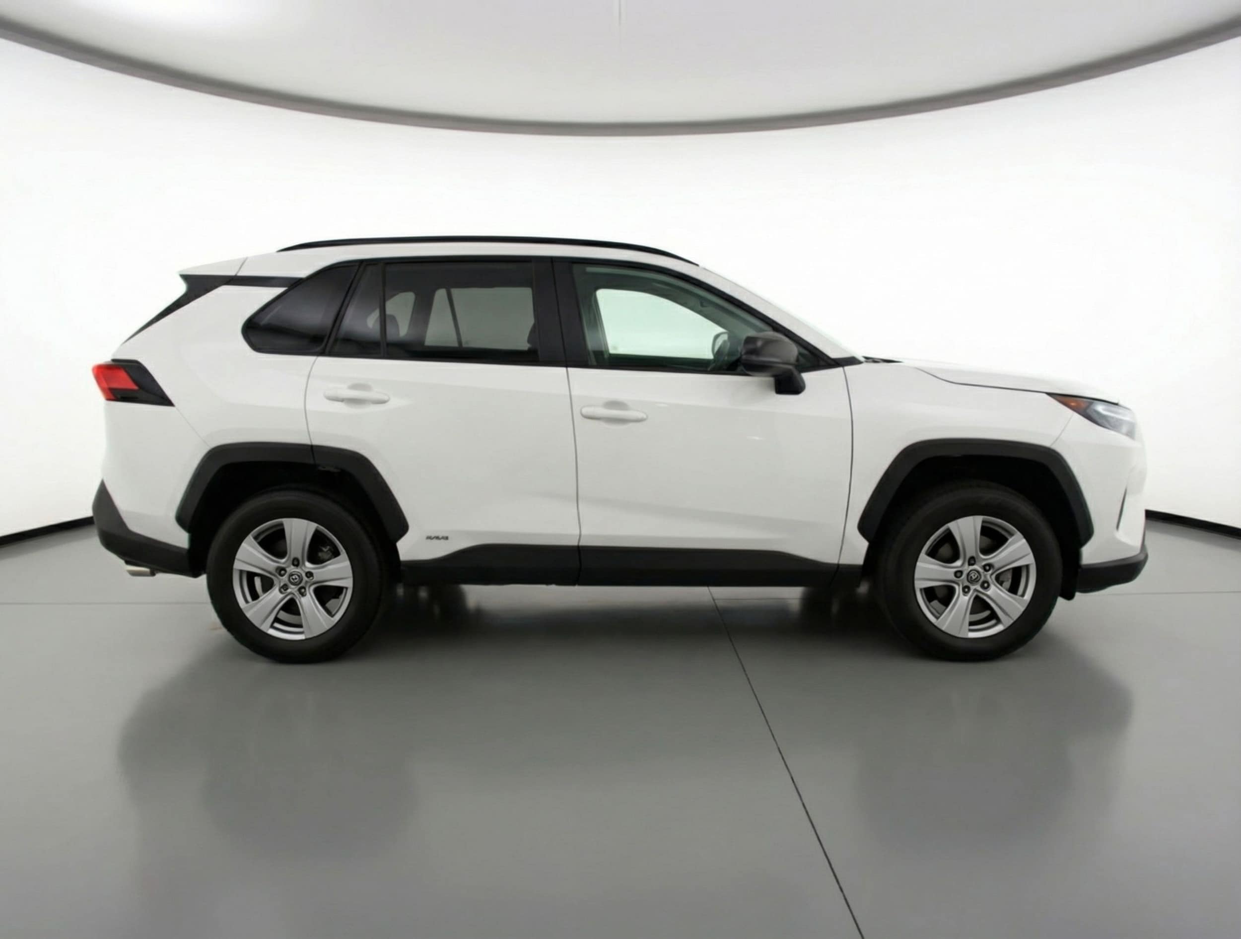 Thumbnail: 2025 Toyota RAV4 - 8