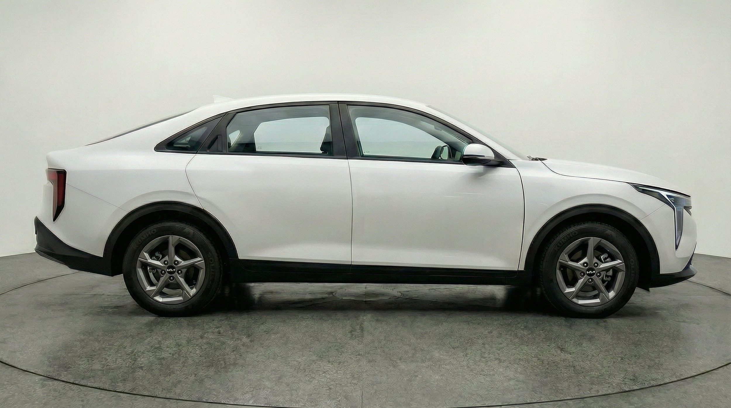 Thumbnail: 2025 Kia K4 - 11
