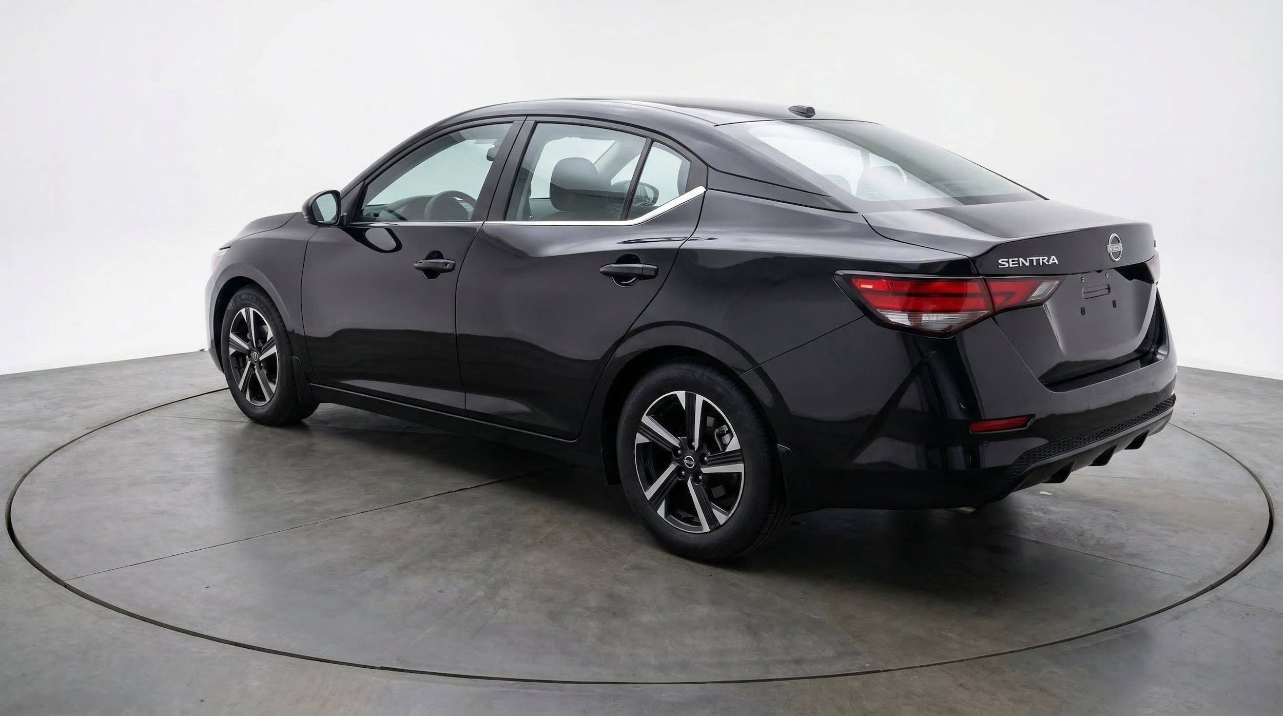Thumbnail: 2025 Nissan Sentra - 6