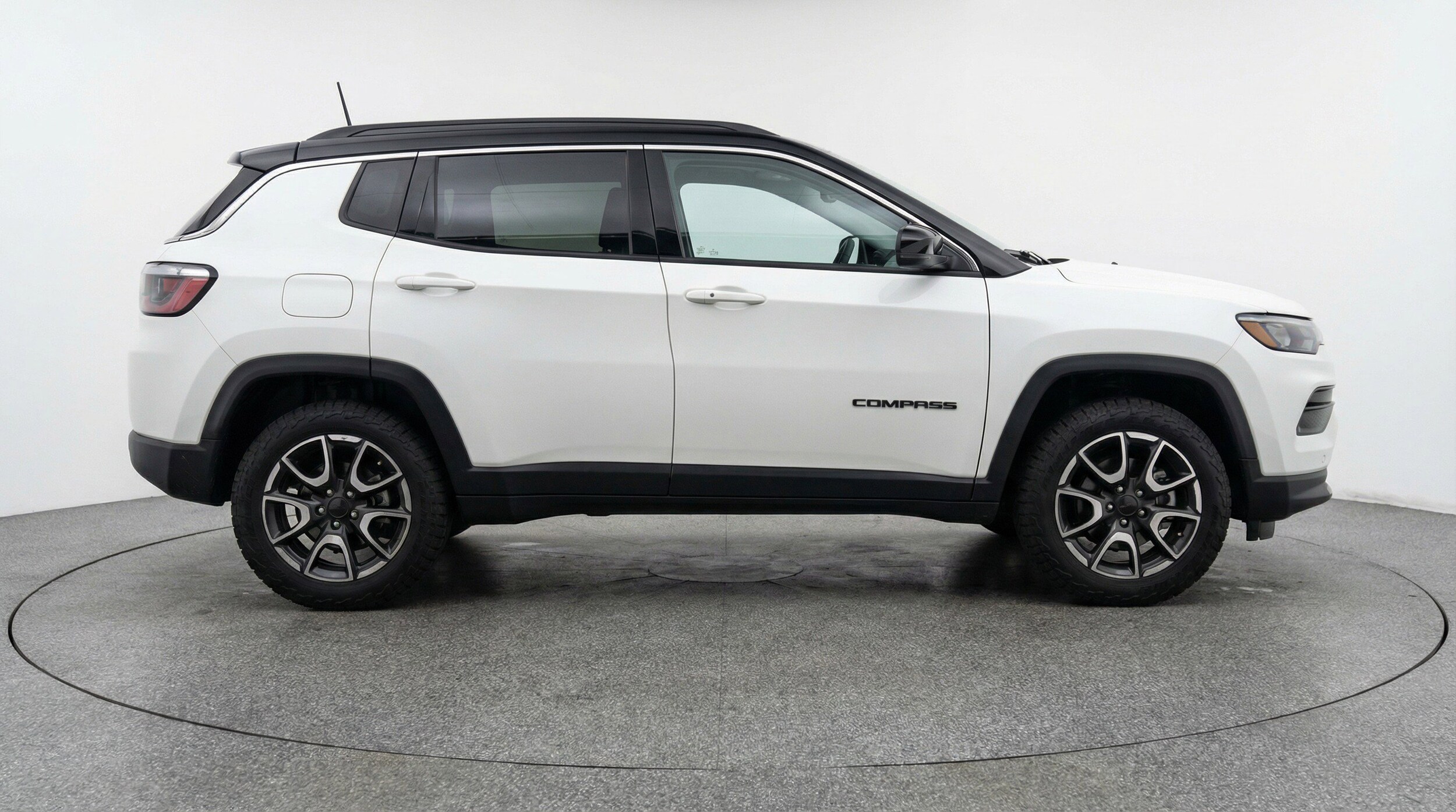 Thumbnail: 2025 Jeep Compass - 11