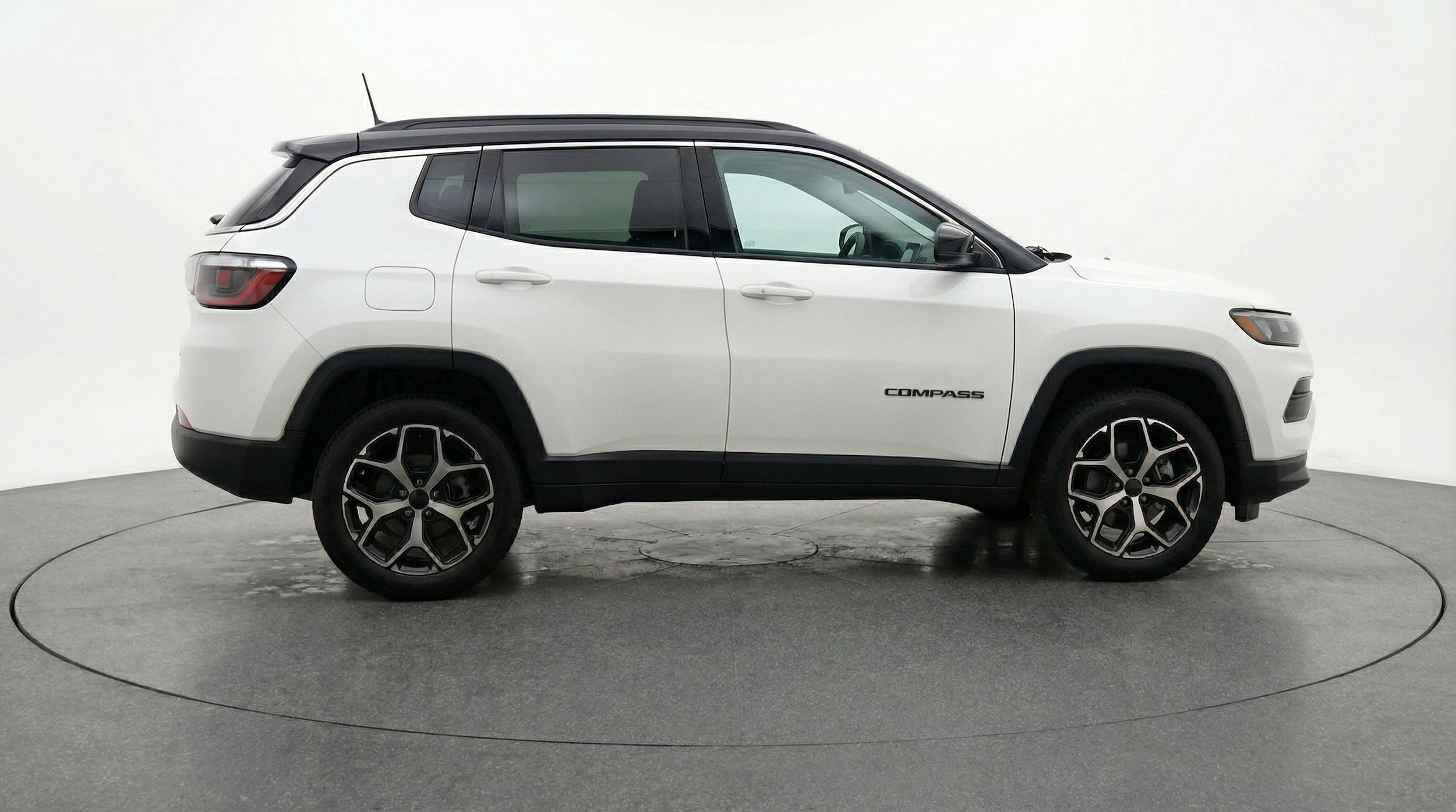 Thumbnail: 2025 Jeep Compass - 11