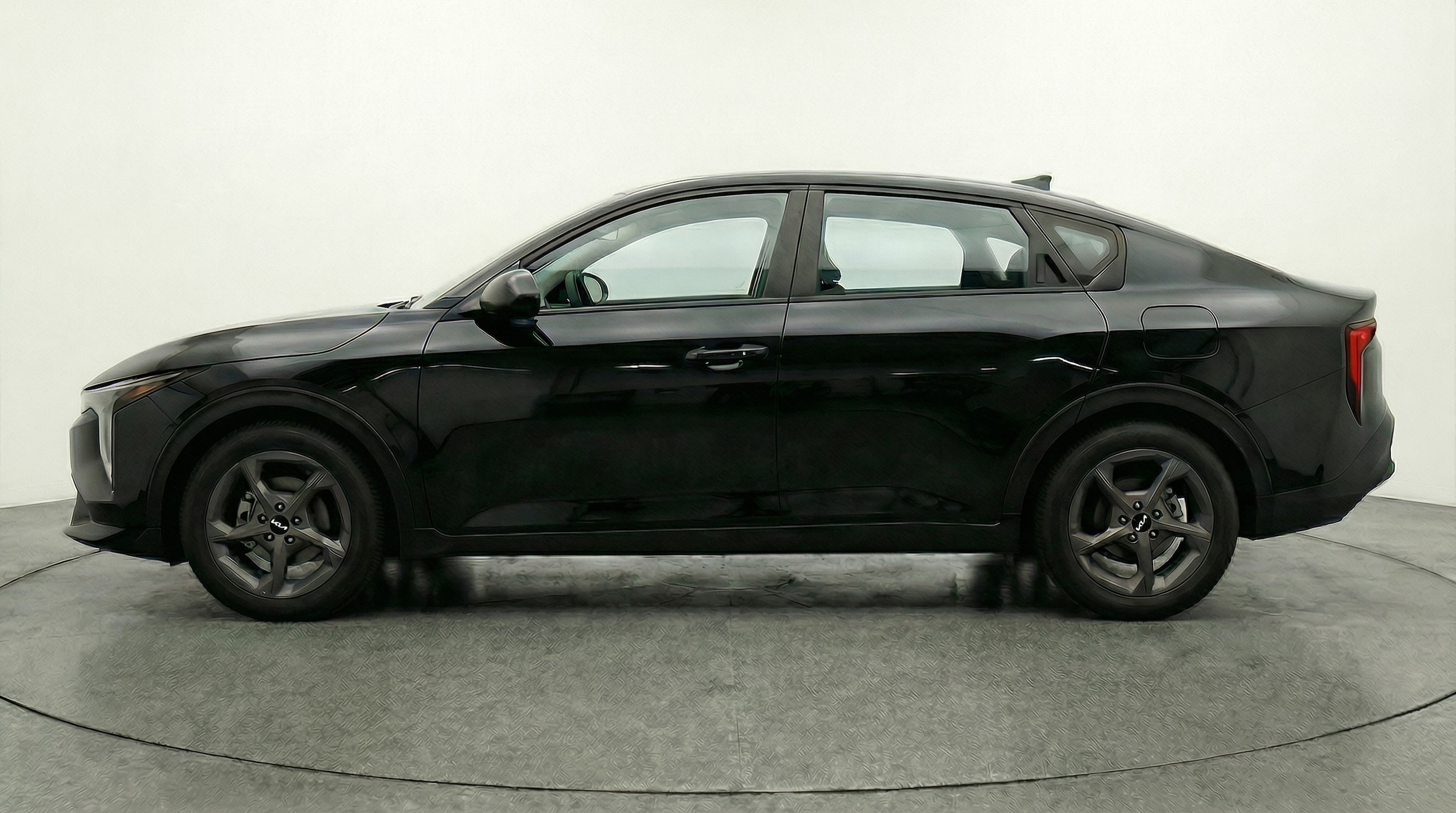 Thumbnail: 2025 Kia K4 - 4