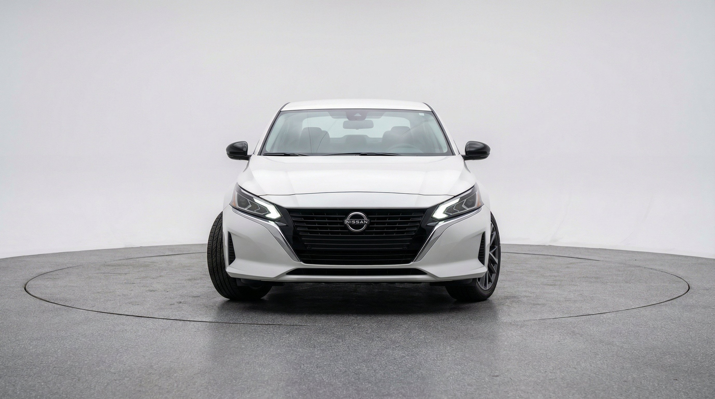 Thumbnail: 2025 Nissan Altima - 2