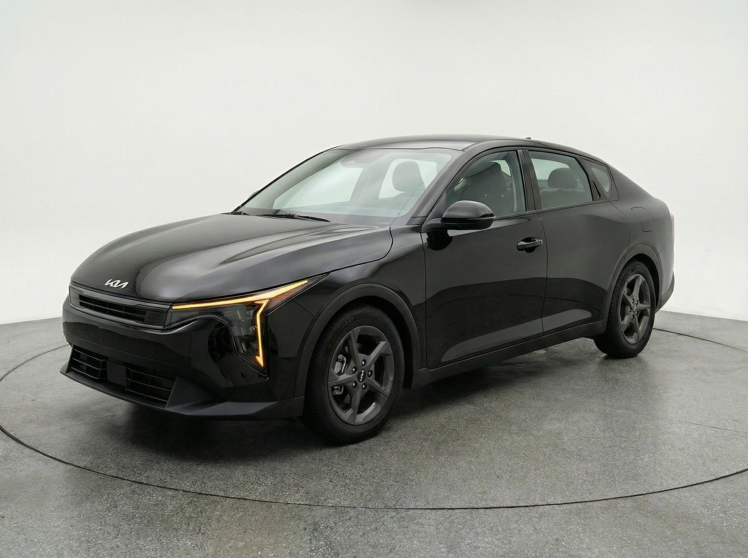 Thumbnail: 2025 Kia K4 - 3