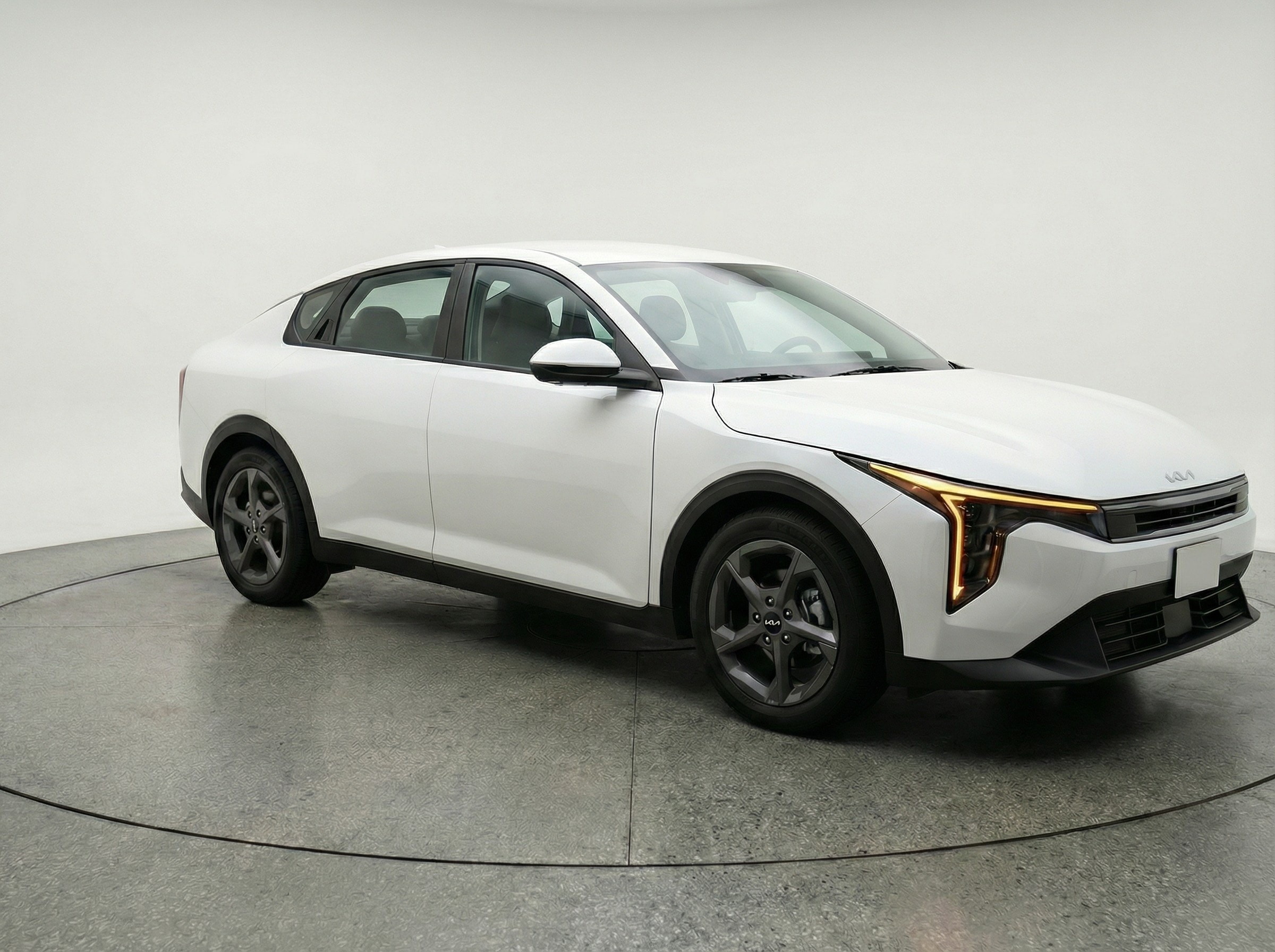 Thumbnail: 2025 Kia K4 - 1