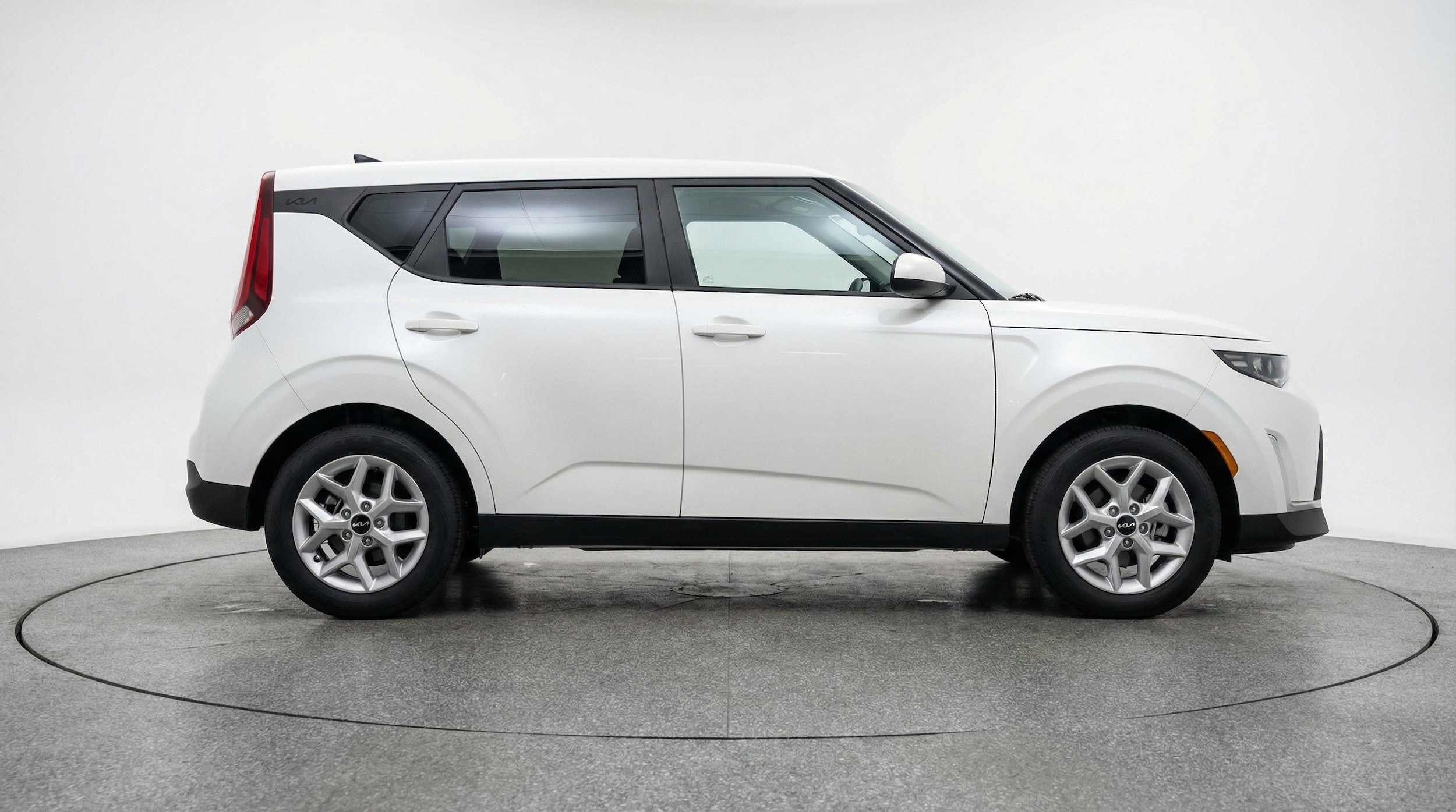 Thumbnail: 2025 Kia Soul - 11