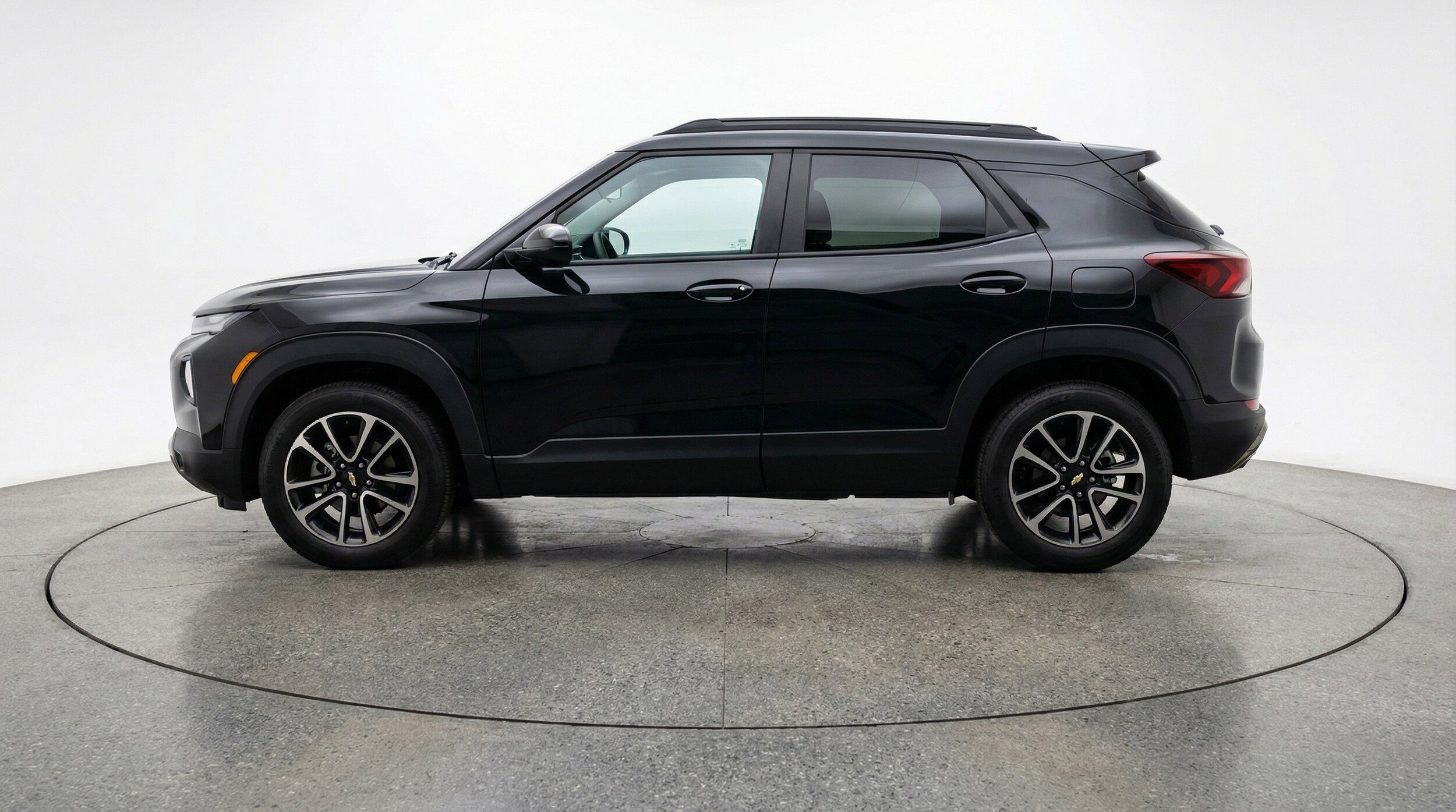 Thumbnail: 2025 Chevrolet TrailBlazer - 5