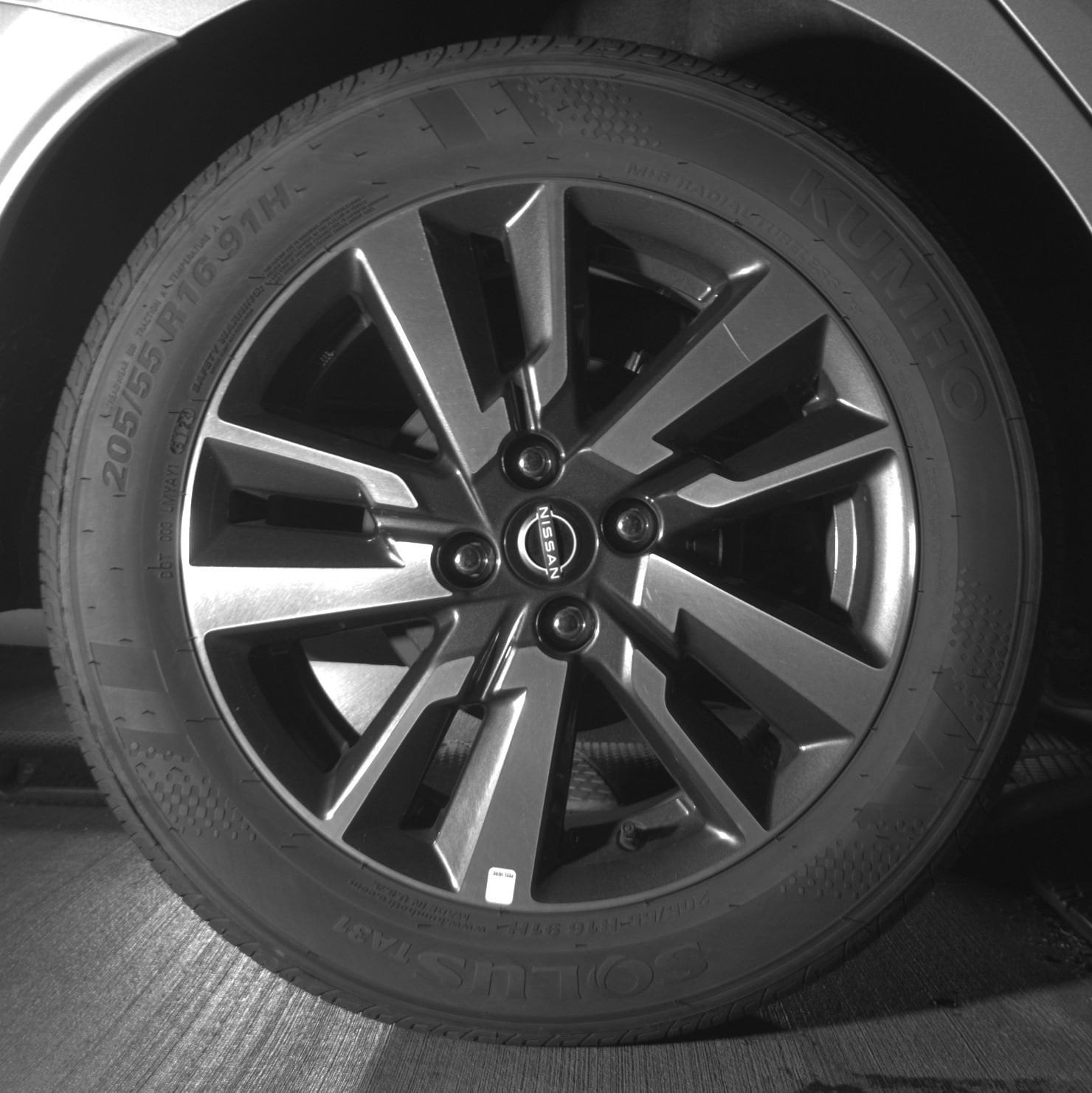 Thumbnail: 2025 Nissan Versa - 15