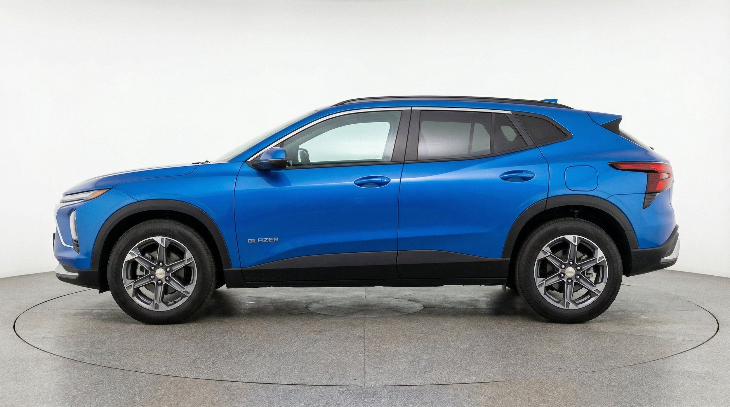 Thumbnail: 2025 Chevrolet Blazer - 5
