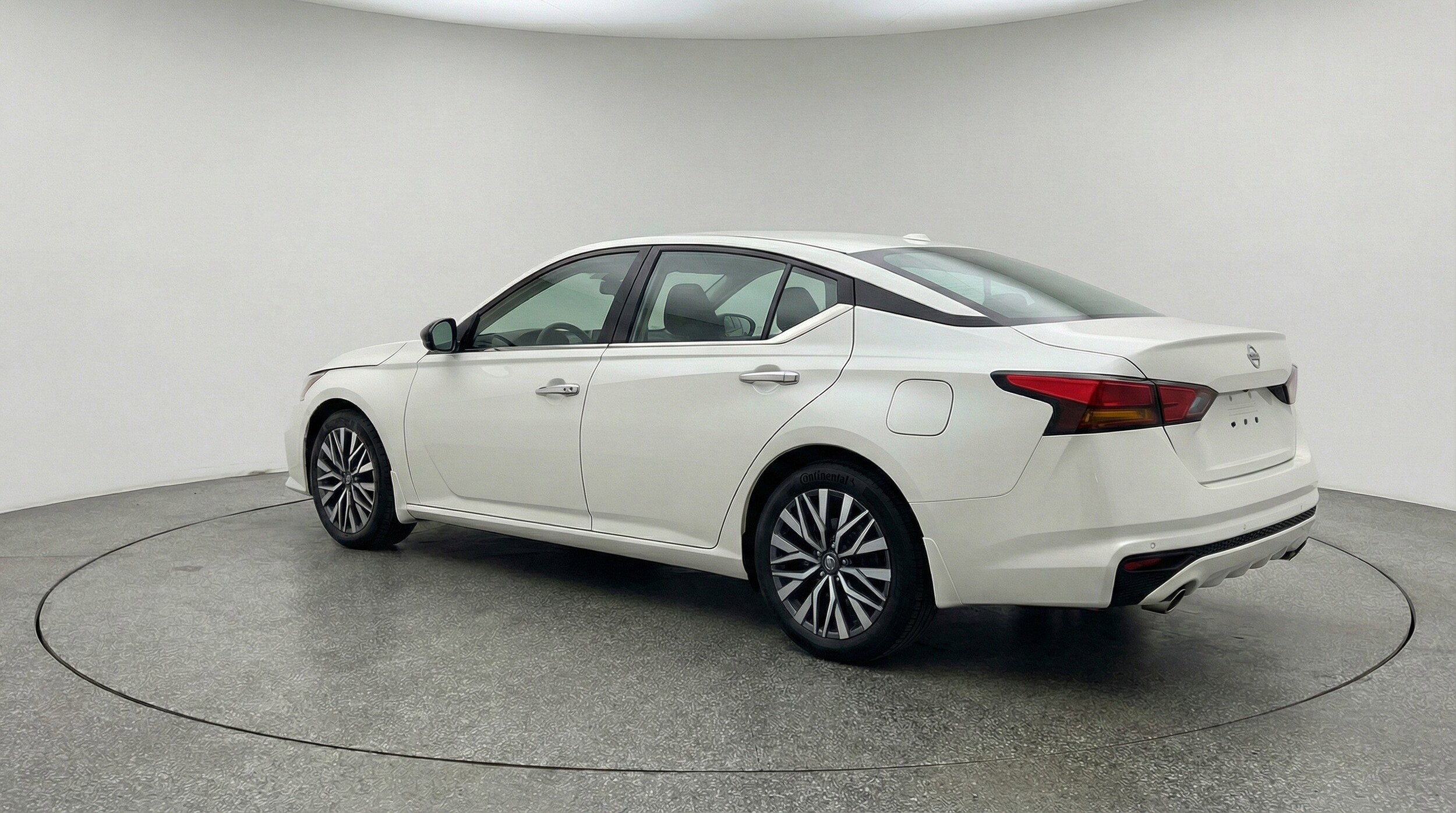 Thumbnail: 2025 Nissan Altima - 6