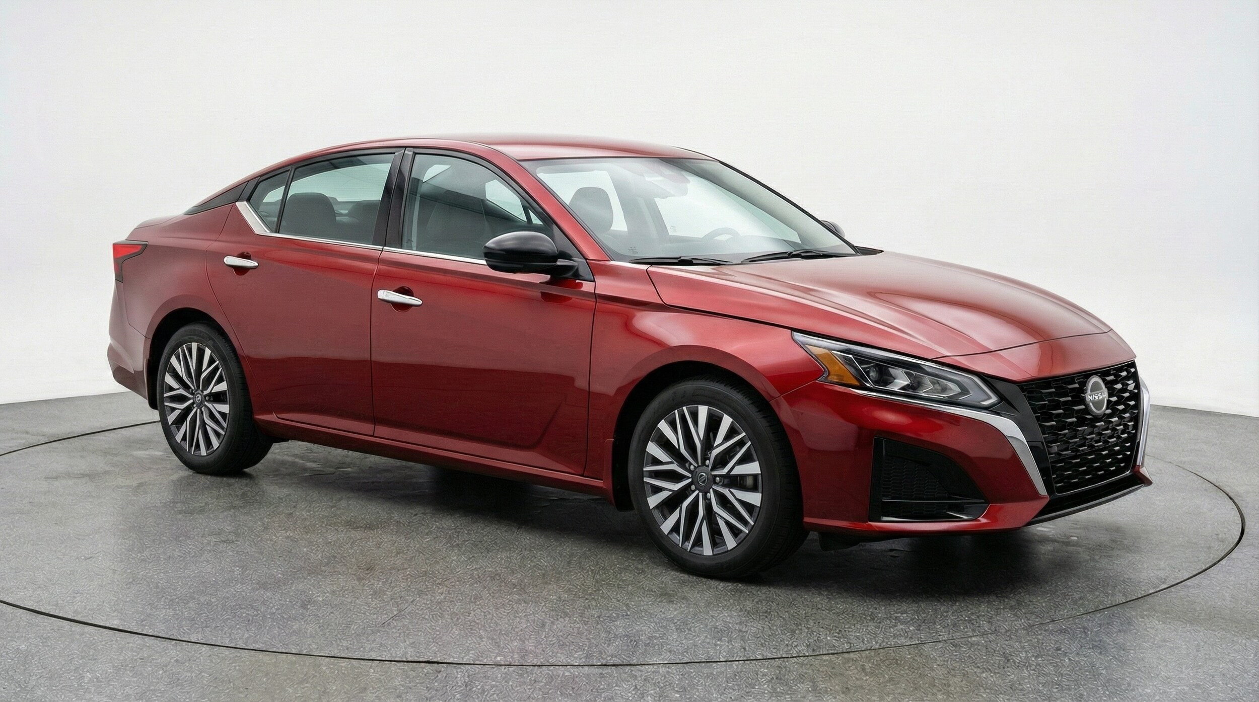 Thumbnail: 2025 Nissan Altima - 1