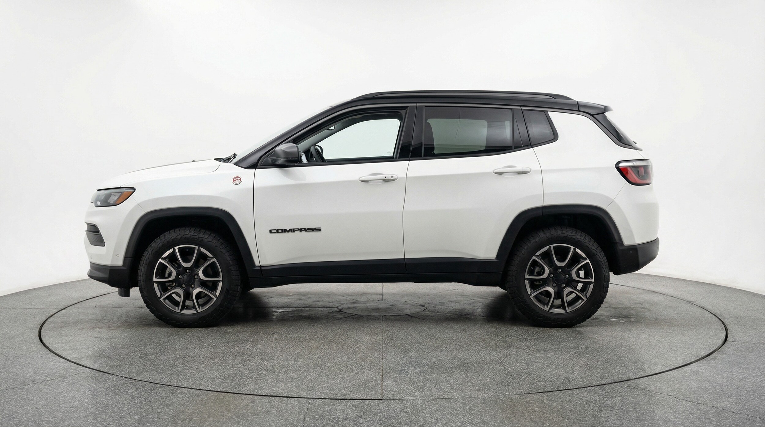 Thumbnail: 2025 Jeep Compass - 4