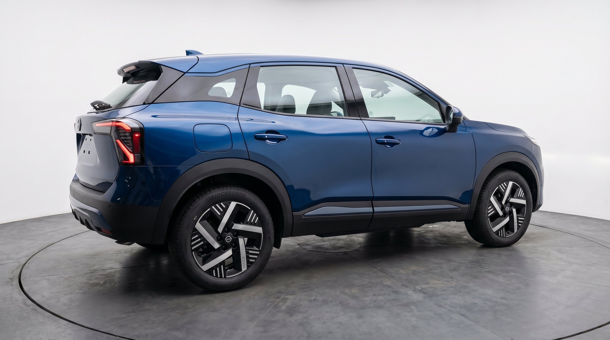 Thumbnail: 2026 Nissan Kicks - 9