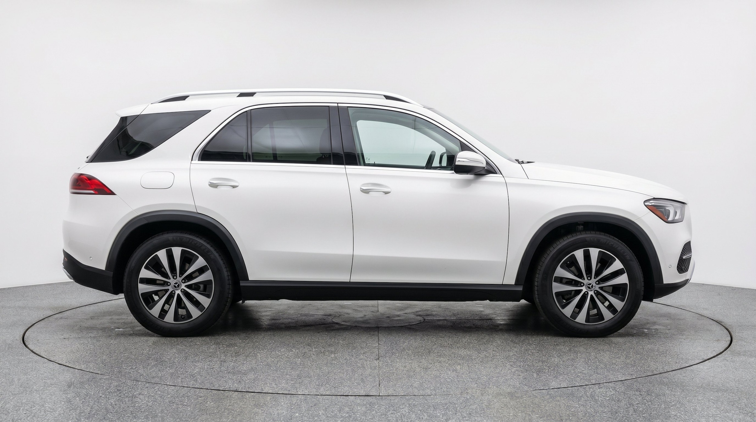 Thumbnail: 2026 Mercedes-Benz GLE - 11