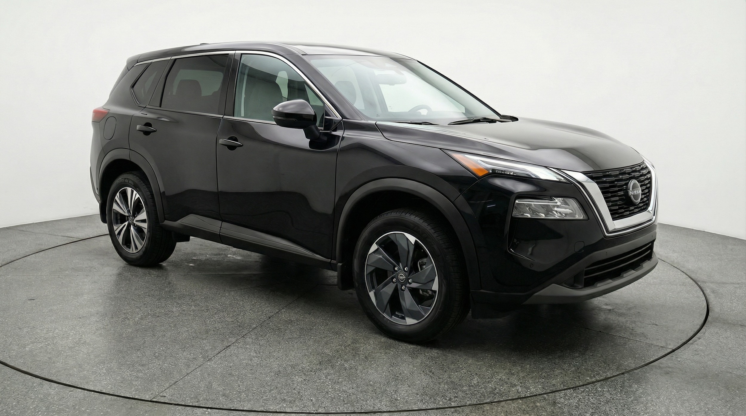 Thumbnail: 2025 Nissan Rogue - 1