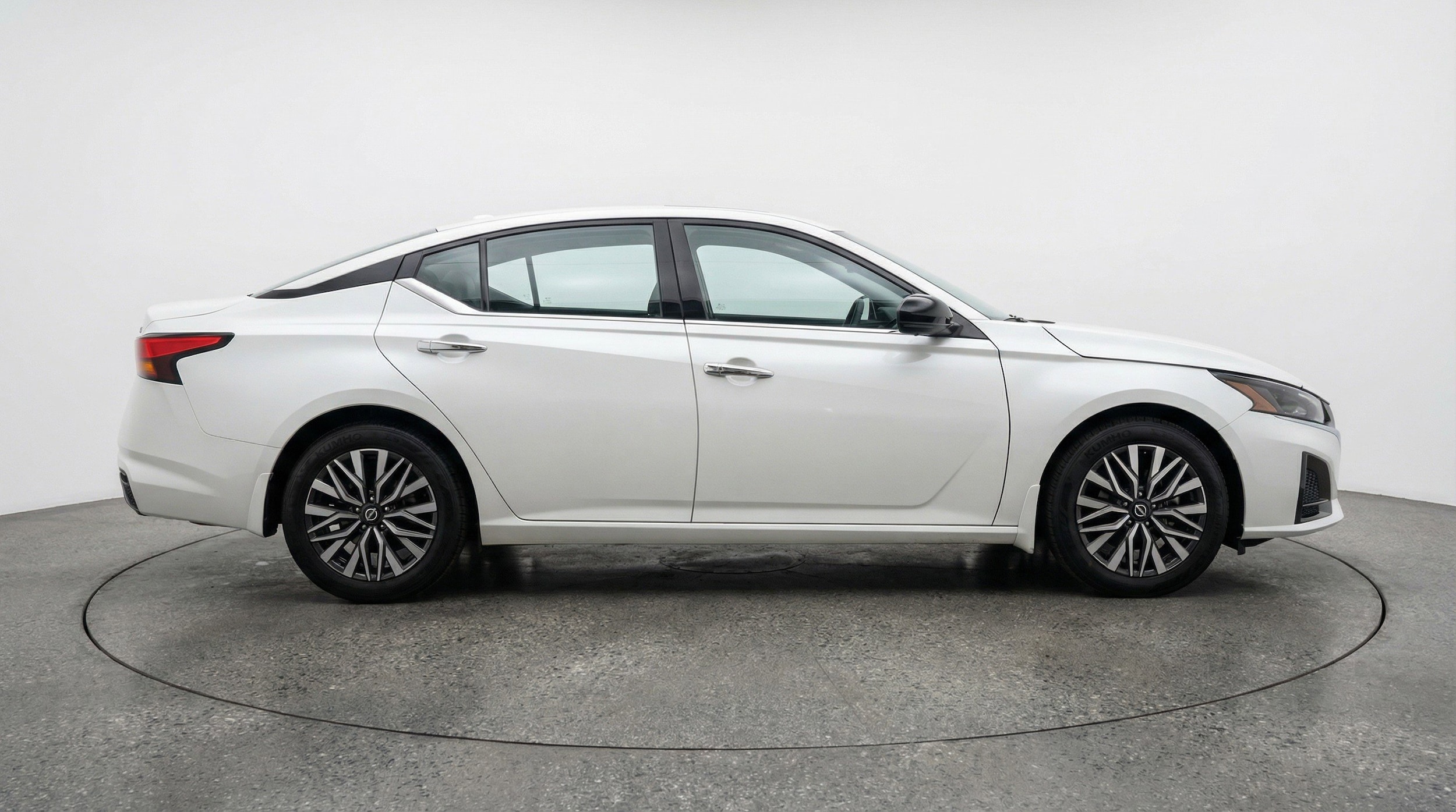 Thumbnail: 2025 Nissan Altima - 11