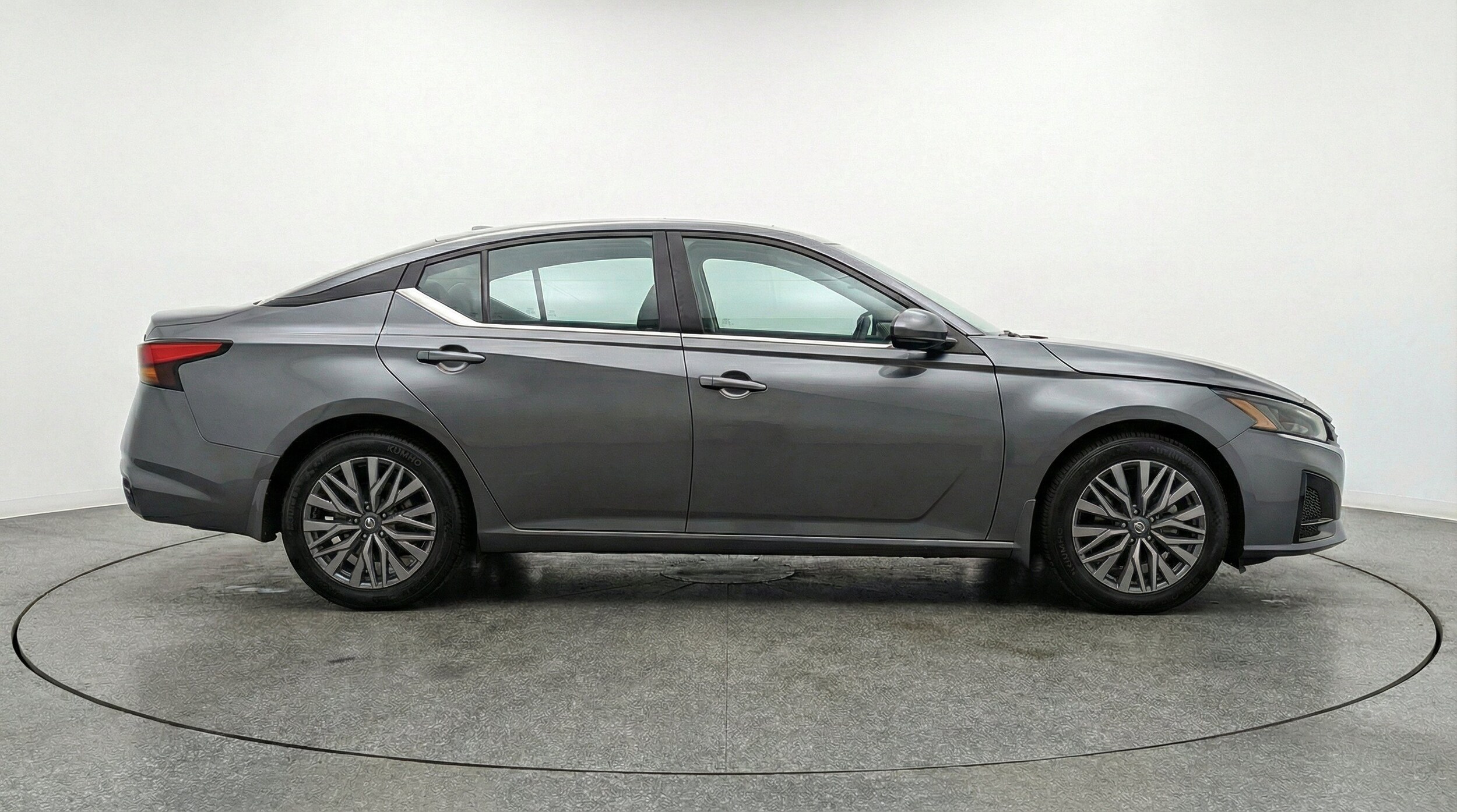 Thumbnail: 2025 Nissan Altima - 11