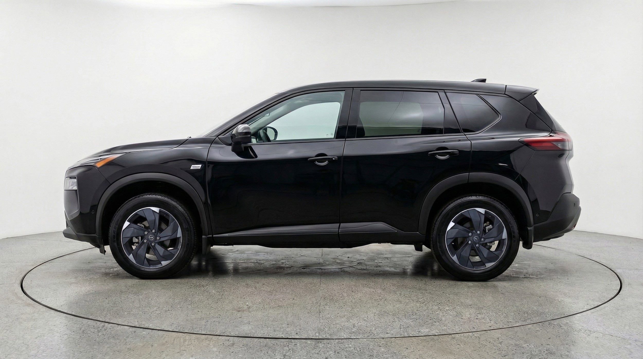 Thumbnail: 2025 Nissan Rogue - 5
