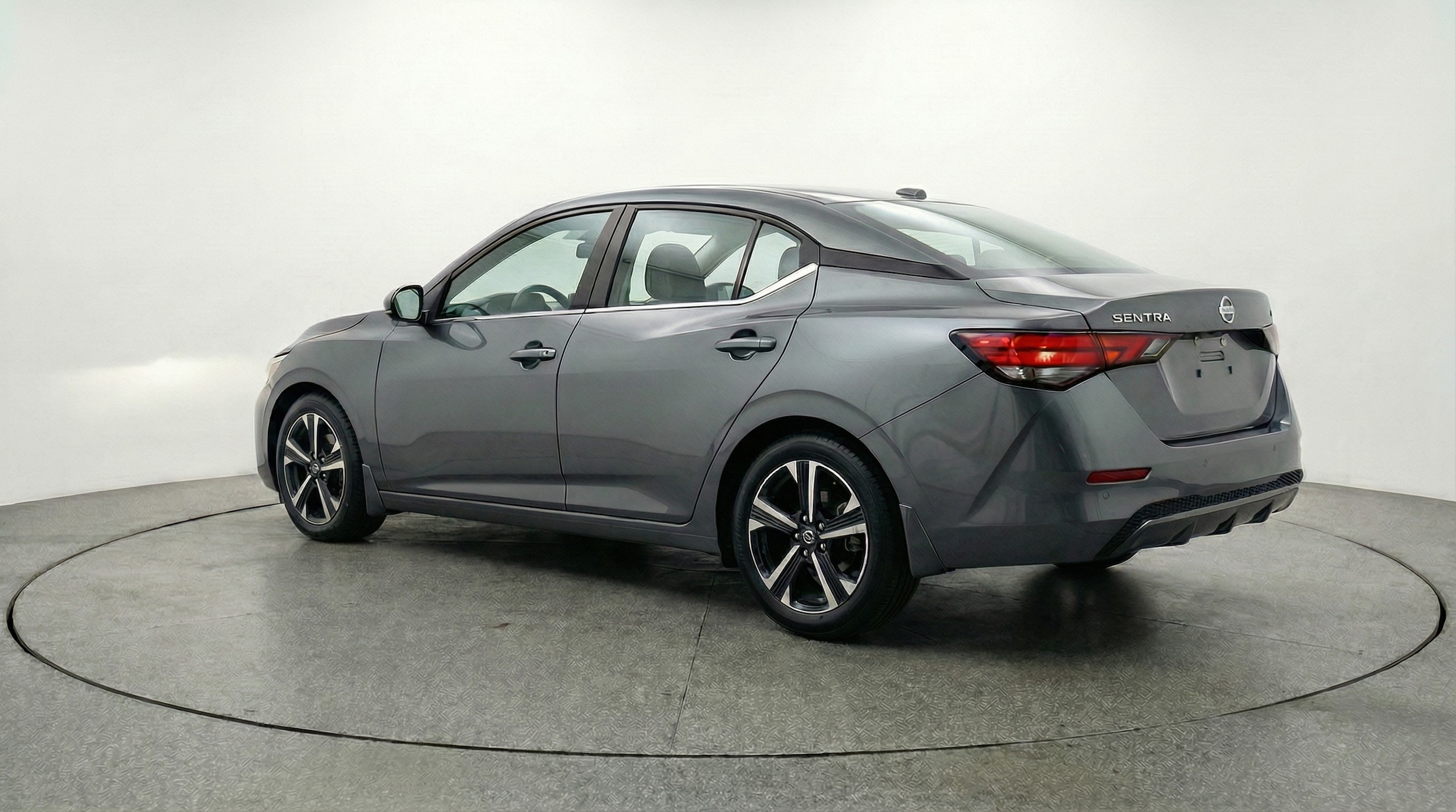 Thumbnail: 2025 Nissan Sentra - 5