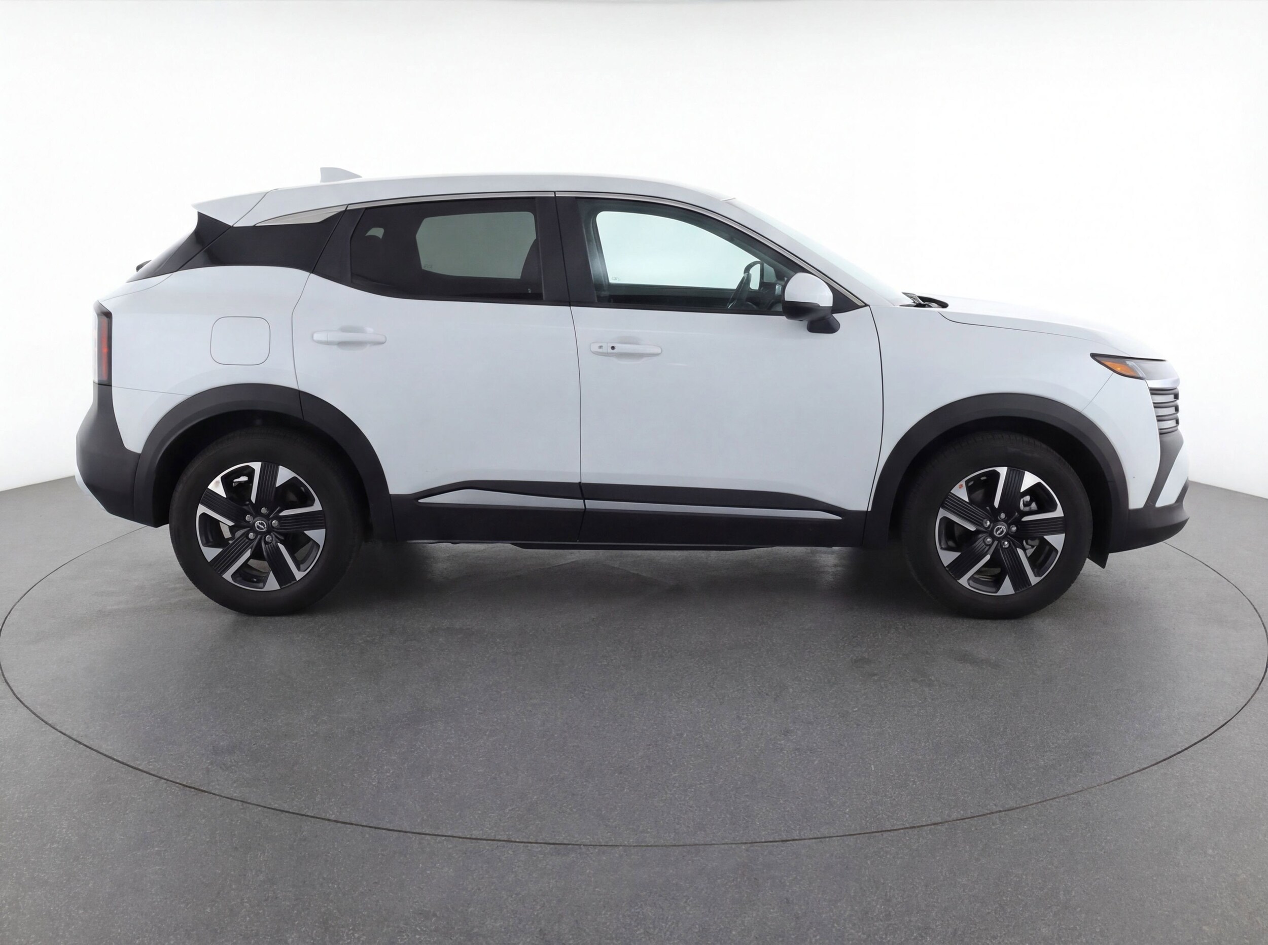 Thumbnail: 2025 Nissan Kicks - 11