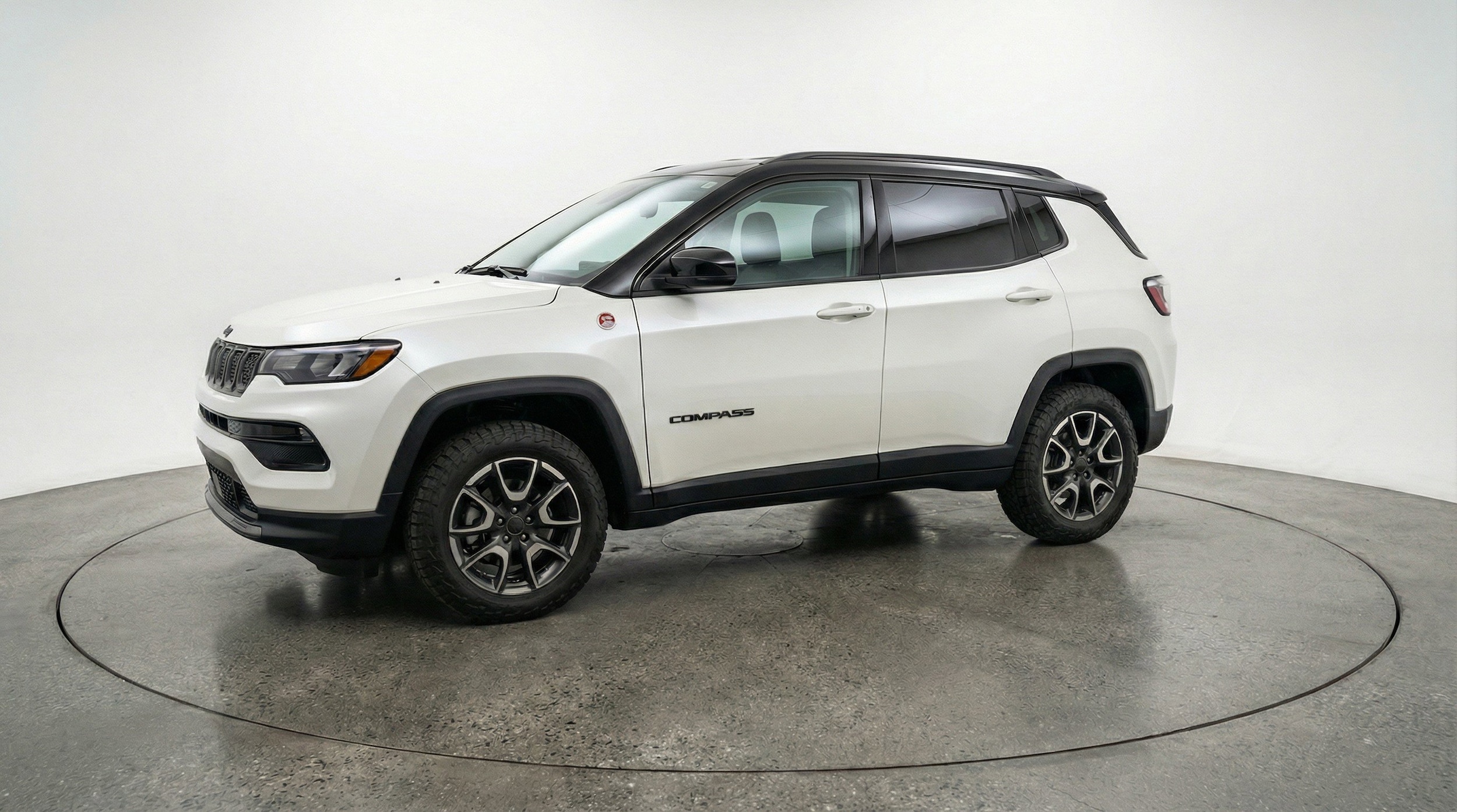 Thumbnail: 2025 Jeep Compass - 3