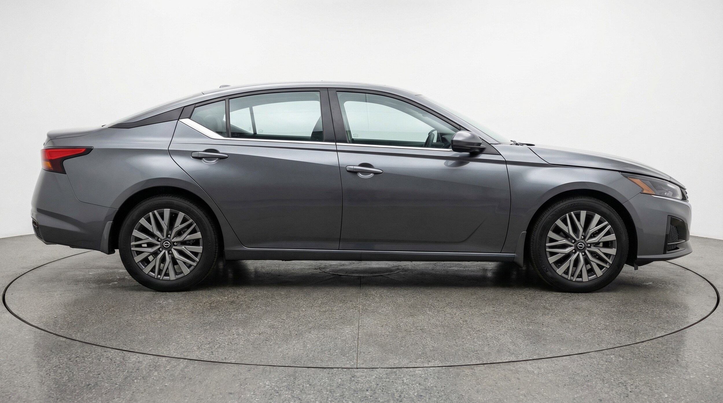 Thumbnail: 2025 Nissan Altima - 11