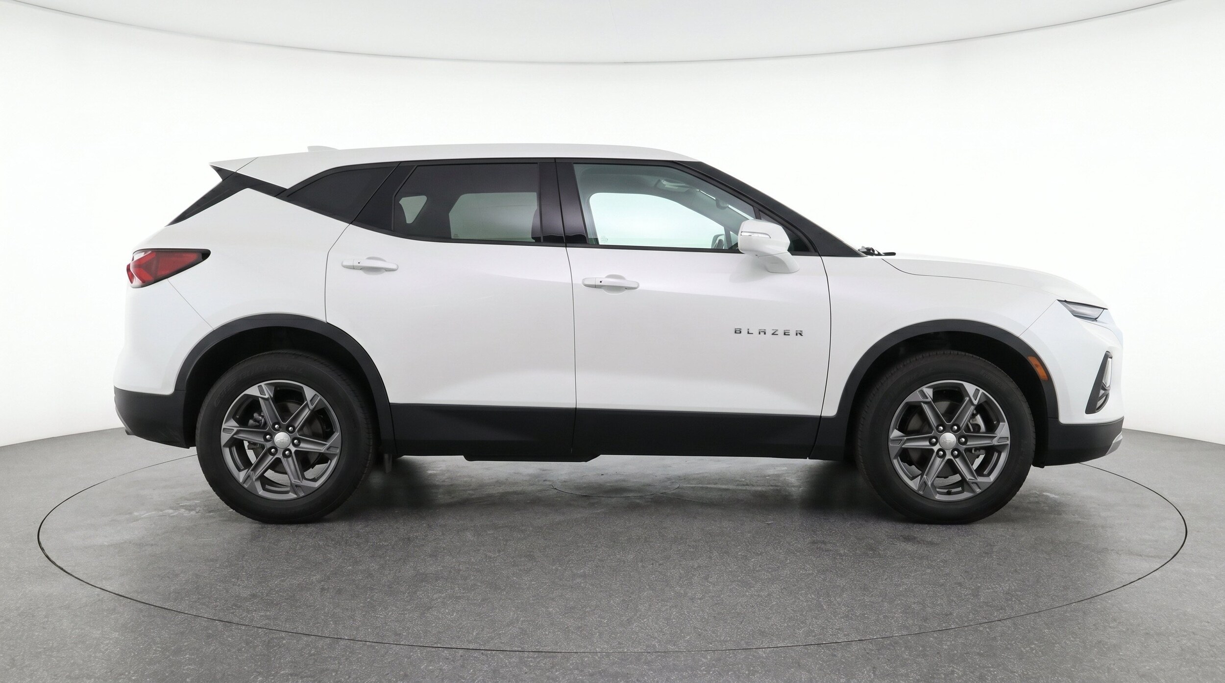 Thumbnail: 2026 Chevrolet Blazer - 10