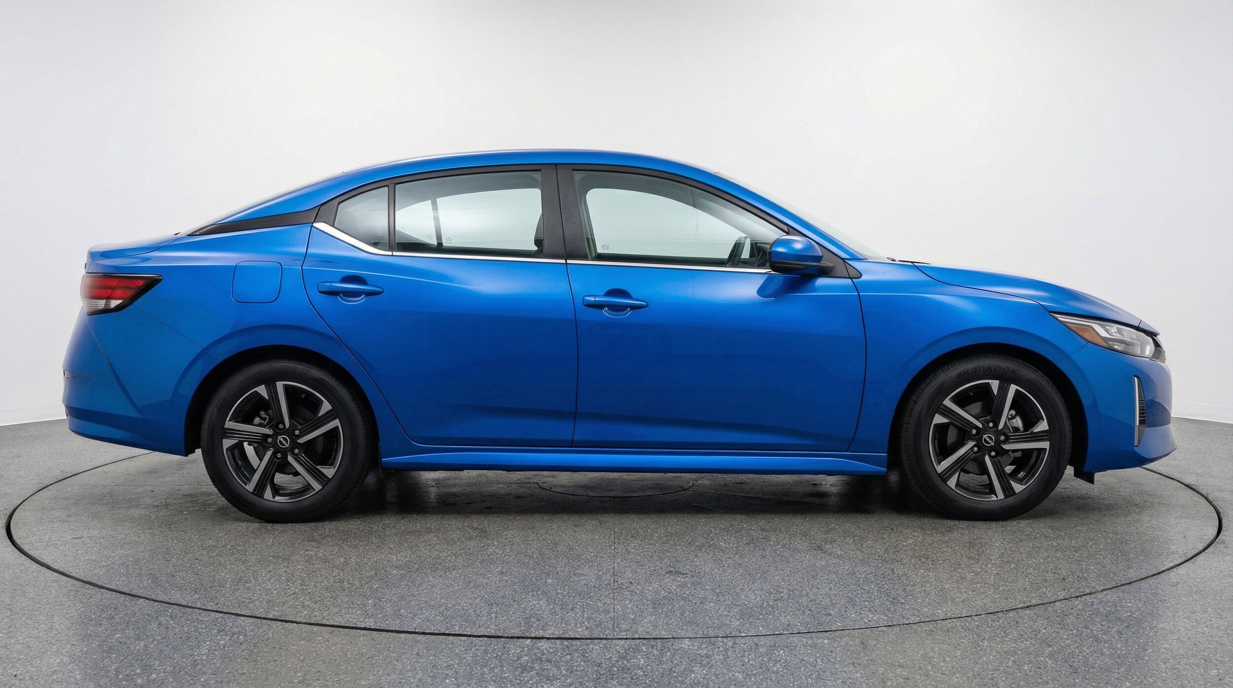 Thumbnail: 2025 Nissan Sentra - 11